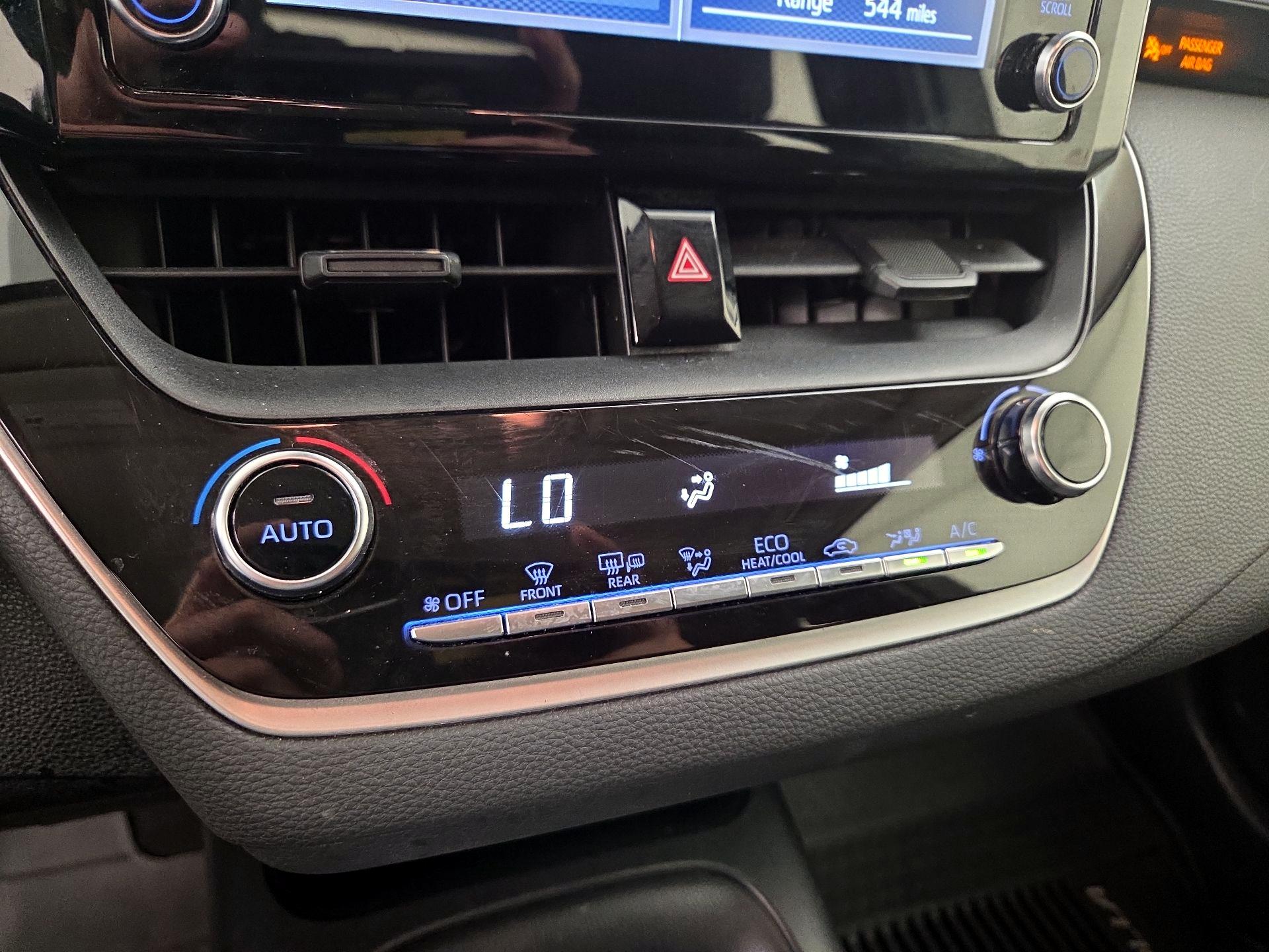 Thumbnail: 2020 Toyota Corolla - 16