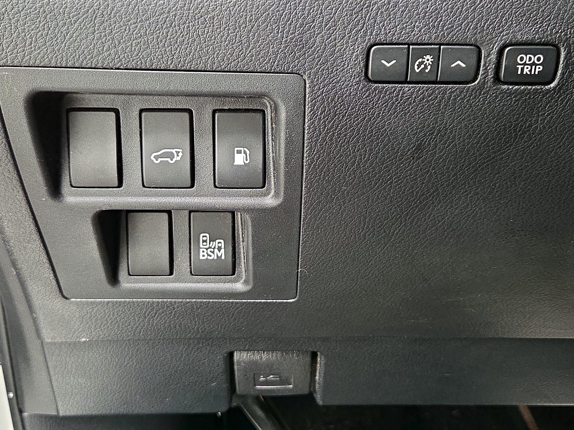 Thumbnail: 2014 Lexus RX - 13