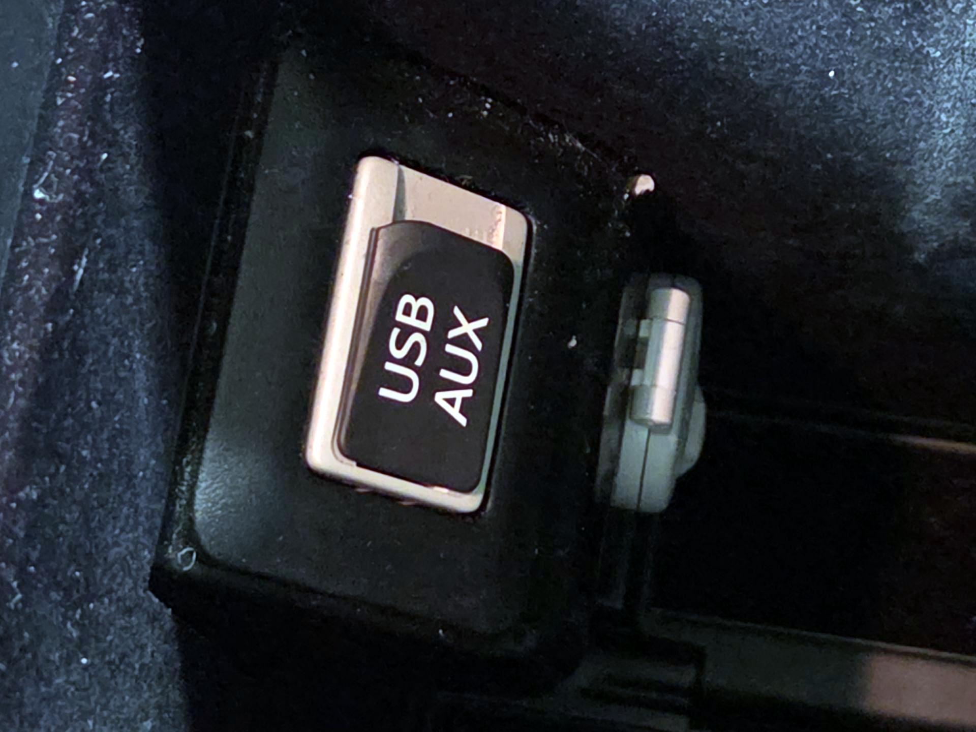 Thumbnail: 2014 Lexus RX - 18