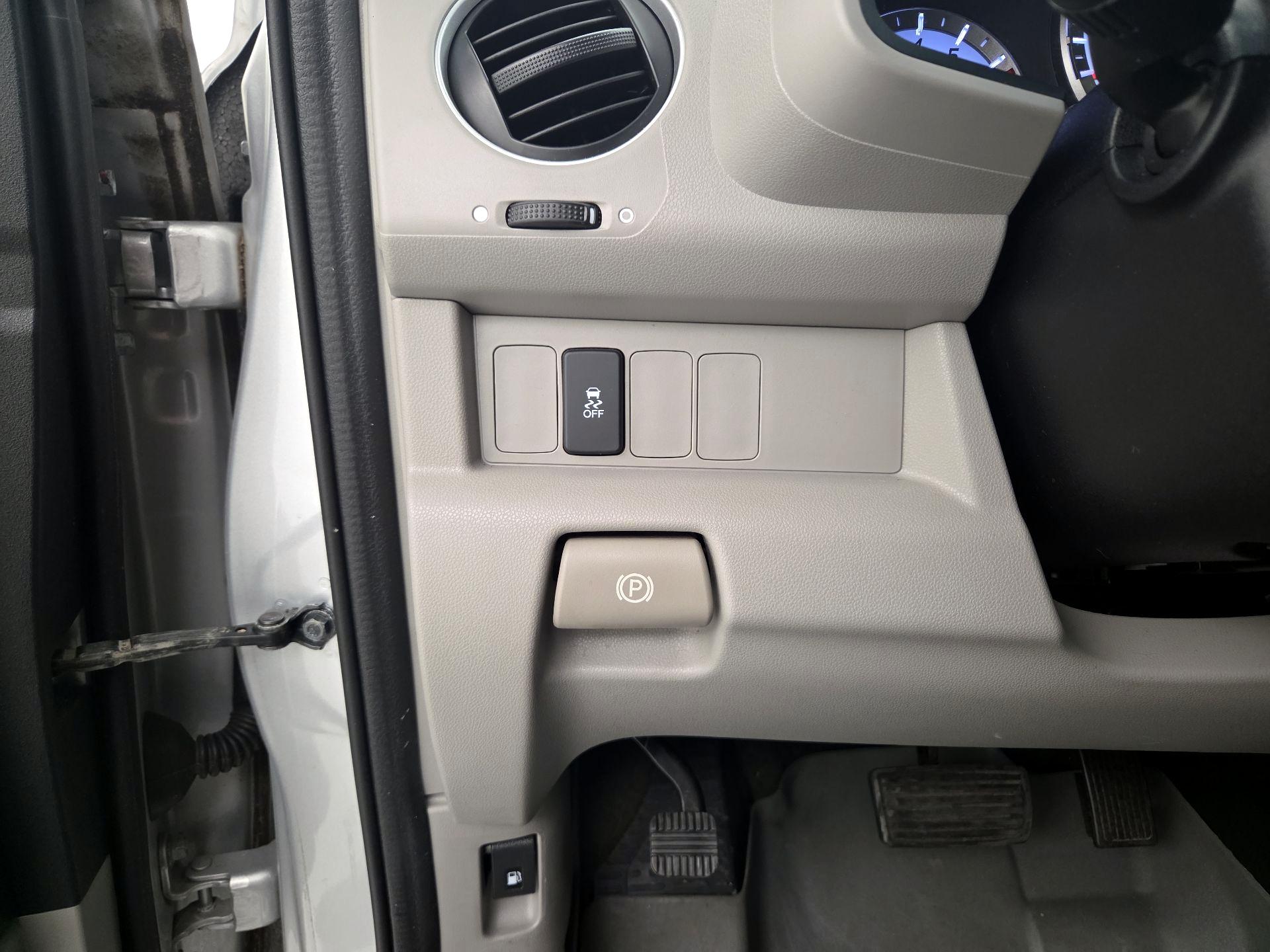 Thumbnail: 2014 Honda Pilot - 13