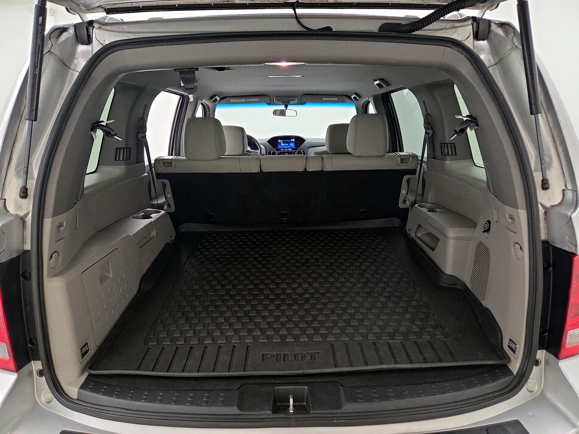 Thumbnail: 2014 Honda Pilot - 20