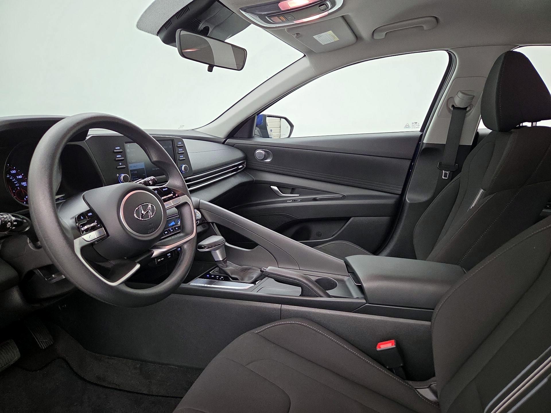 Thumbnail: 2023 Hyundai Elantra - 11