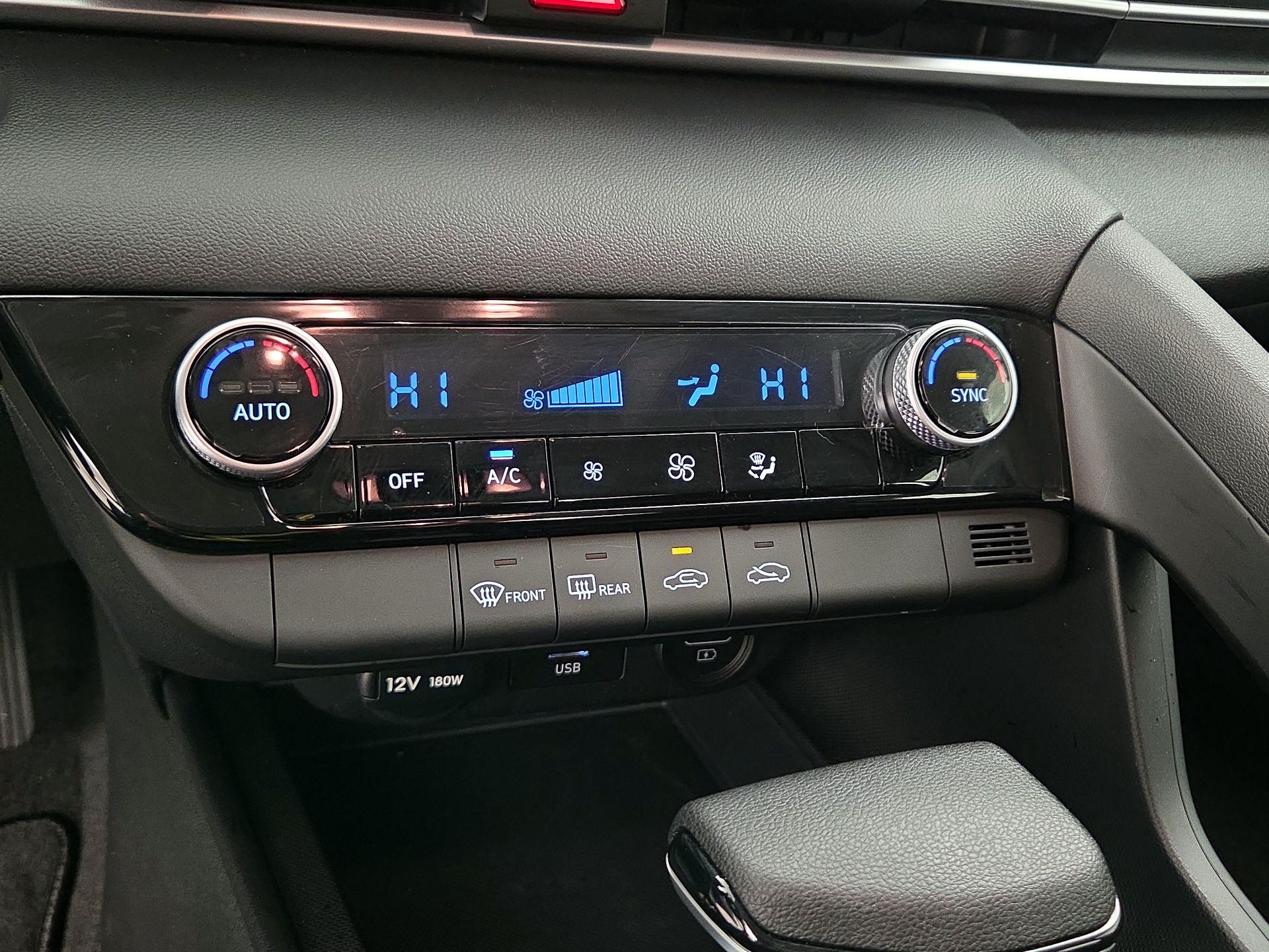 Thumbnail: 2023 Hyundai Elantra - 16