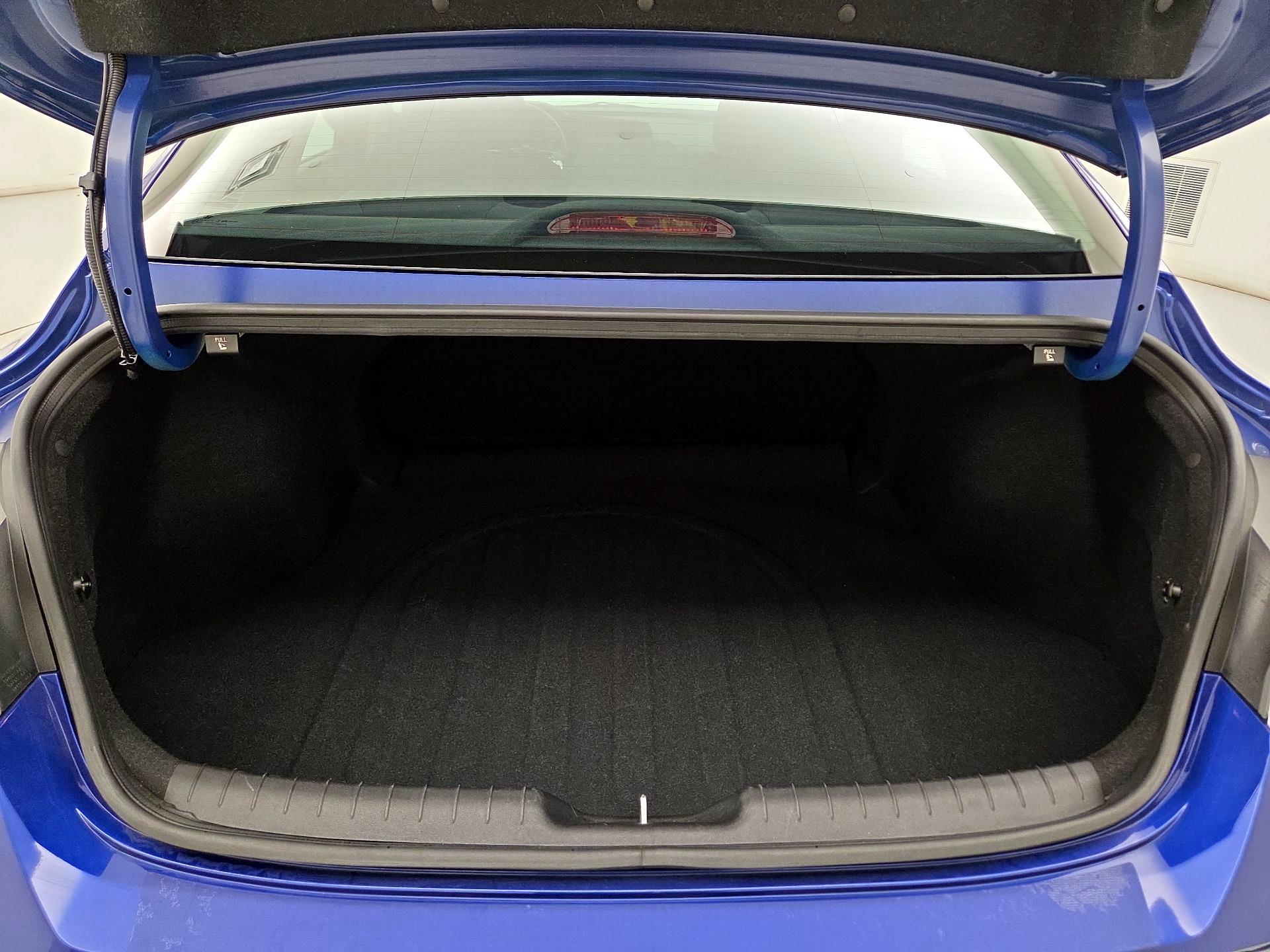 Thumbnail: 2023 Hyundai Elantra - 20