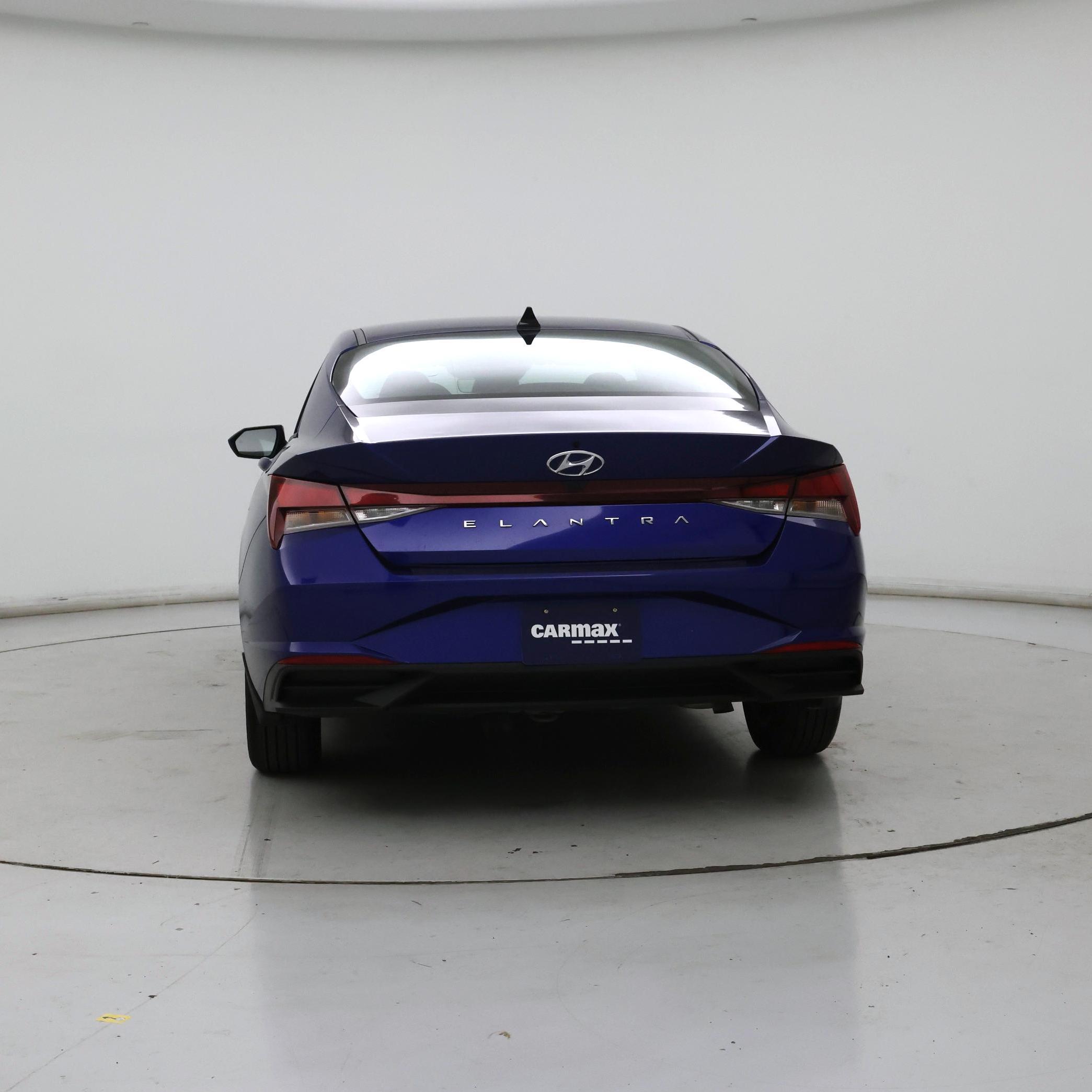 Thumbnail: 2023 Hyundai Elantra - 6