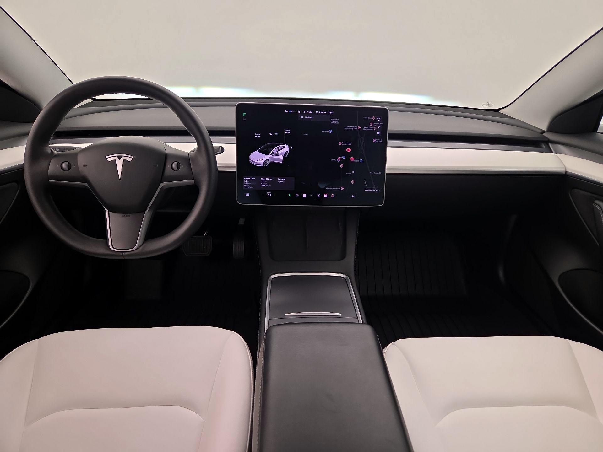 Thumbnail: 2021 Tesla Model 3 - 9