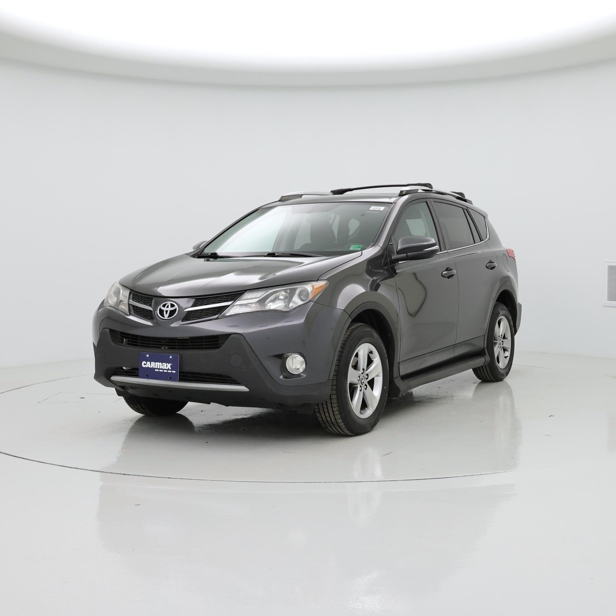 Thumbnail: 2015 Toyota RAV4 - 4