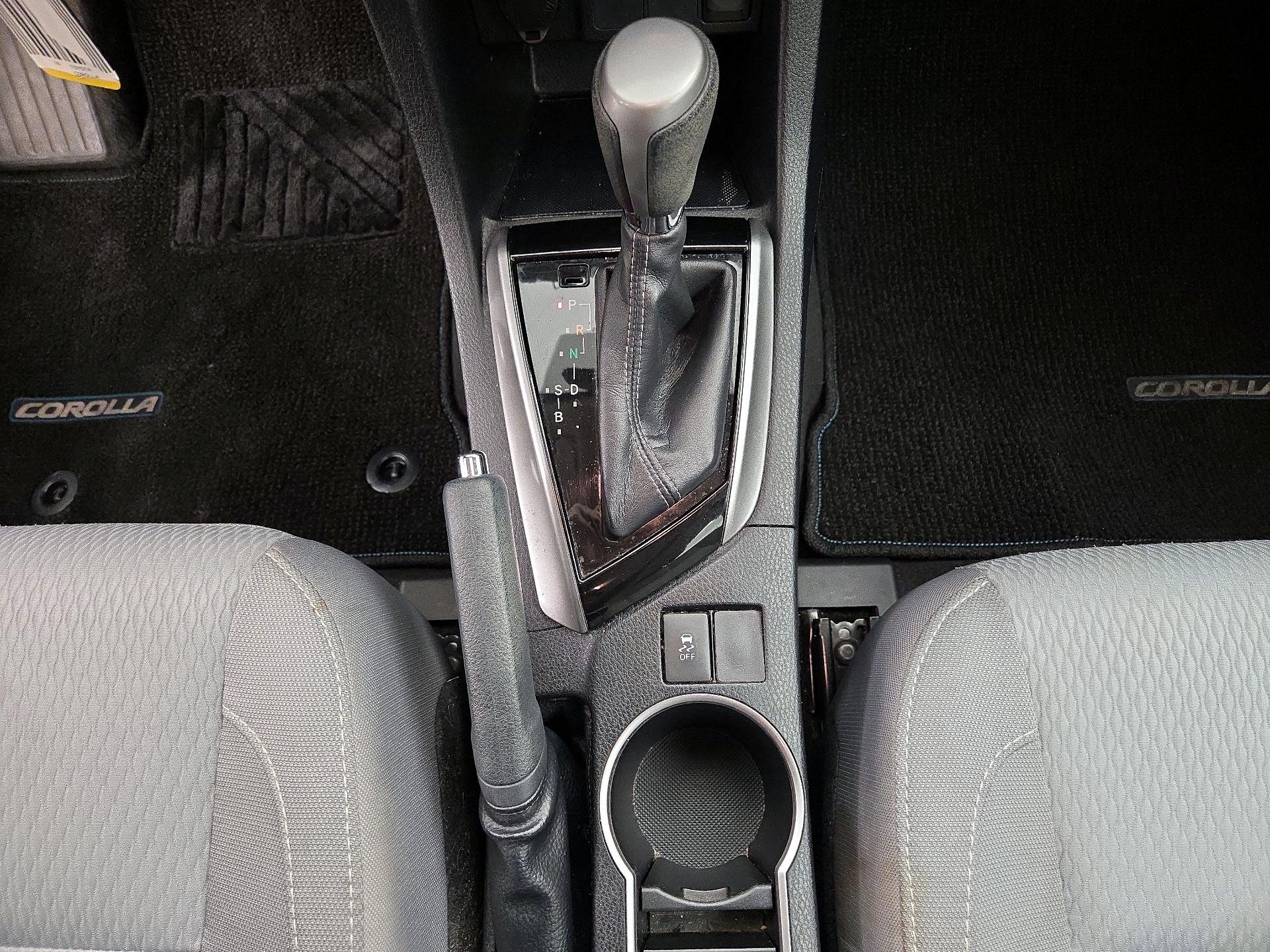 Thumbnail: 2016 Toyota Corolla - 17