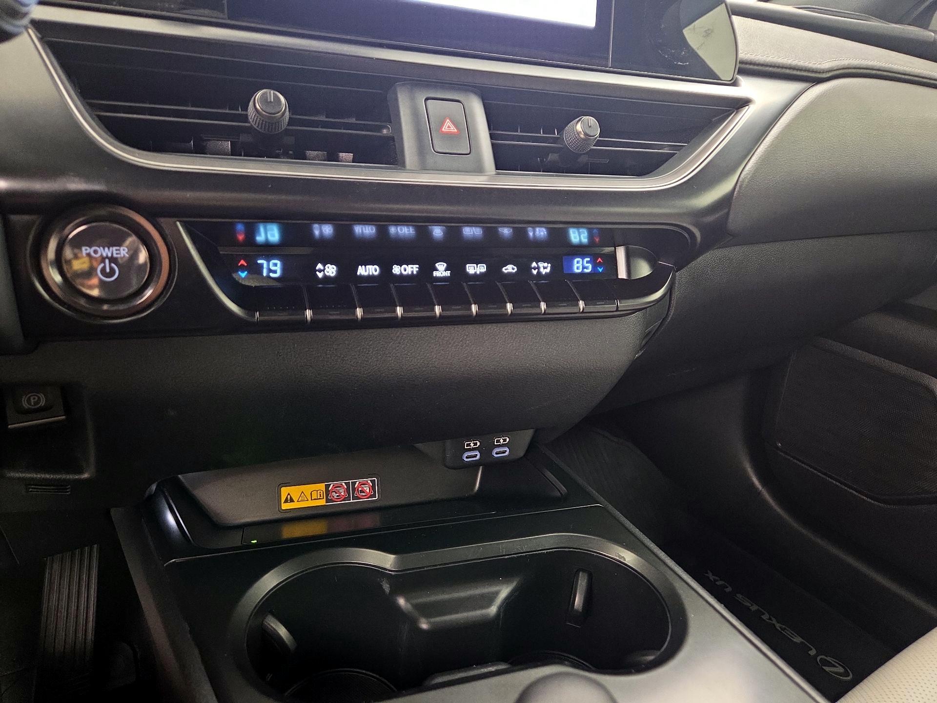 Thumbnail: 2025 Lexus UX - 17