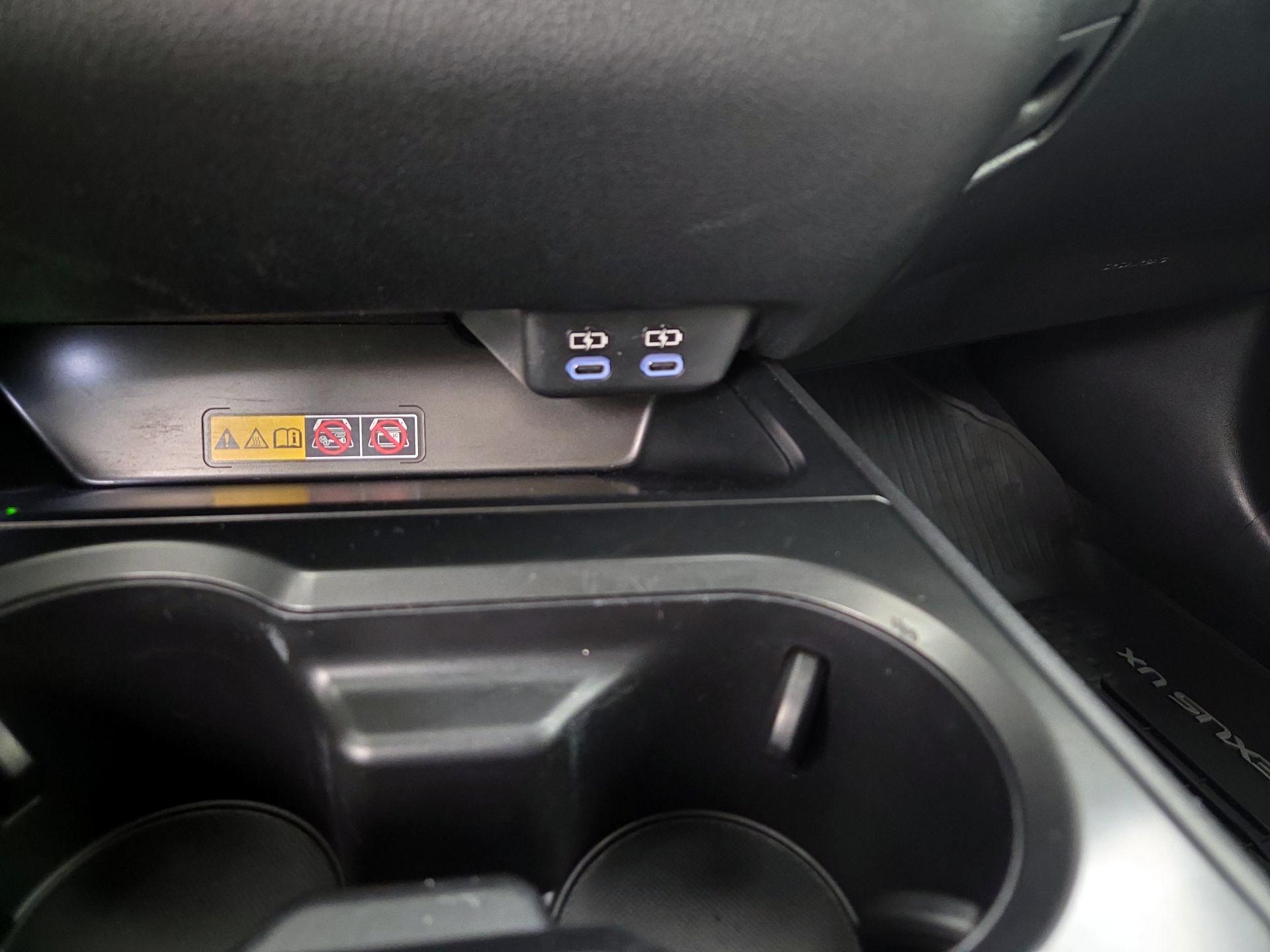 Thumbnail: 2025 Lexus UX - 19