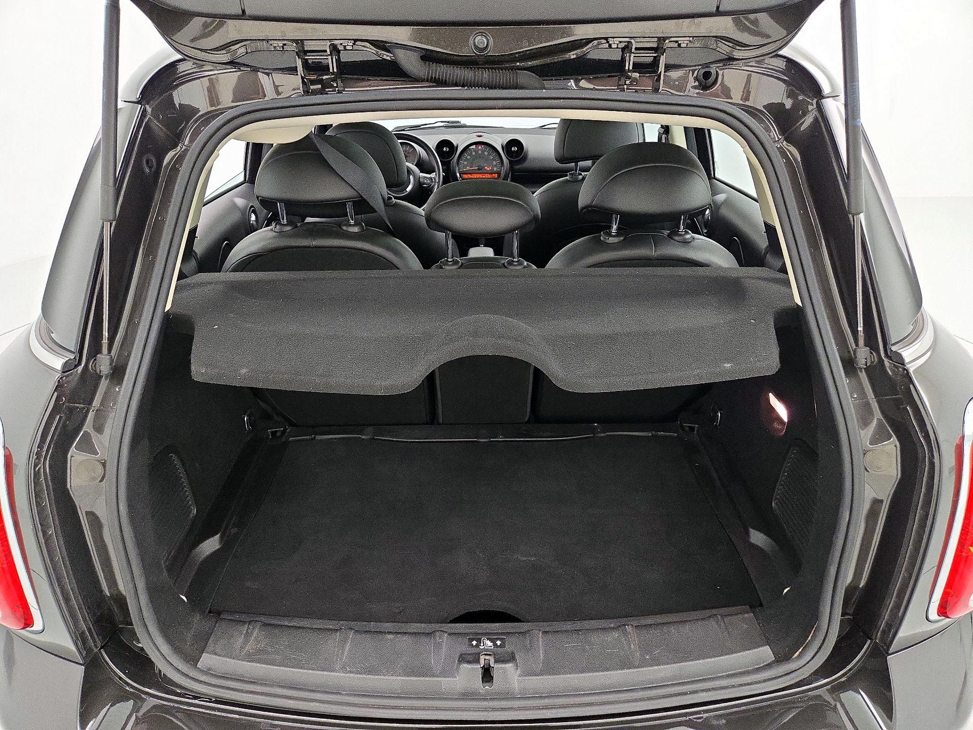 Thumbnail: 2015 MINI Cooper Countryman - 19