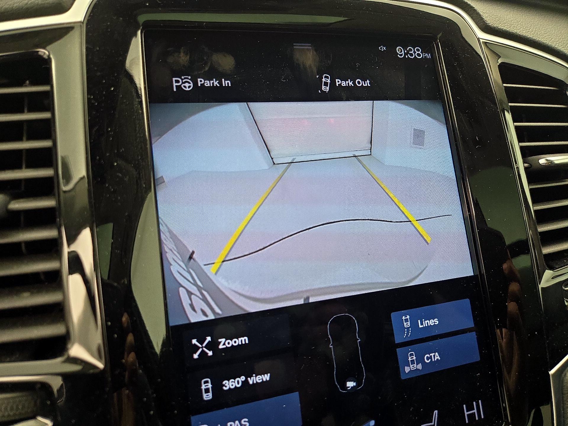 Thumbnail: 2021 Volvo XC90 - 15