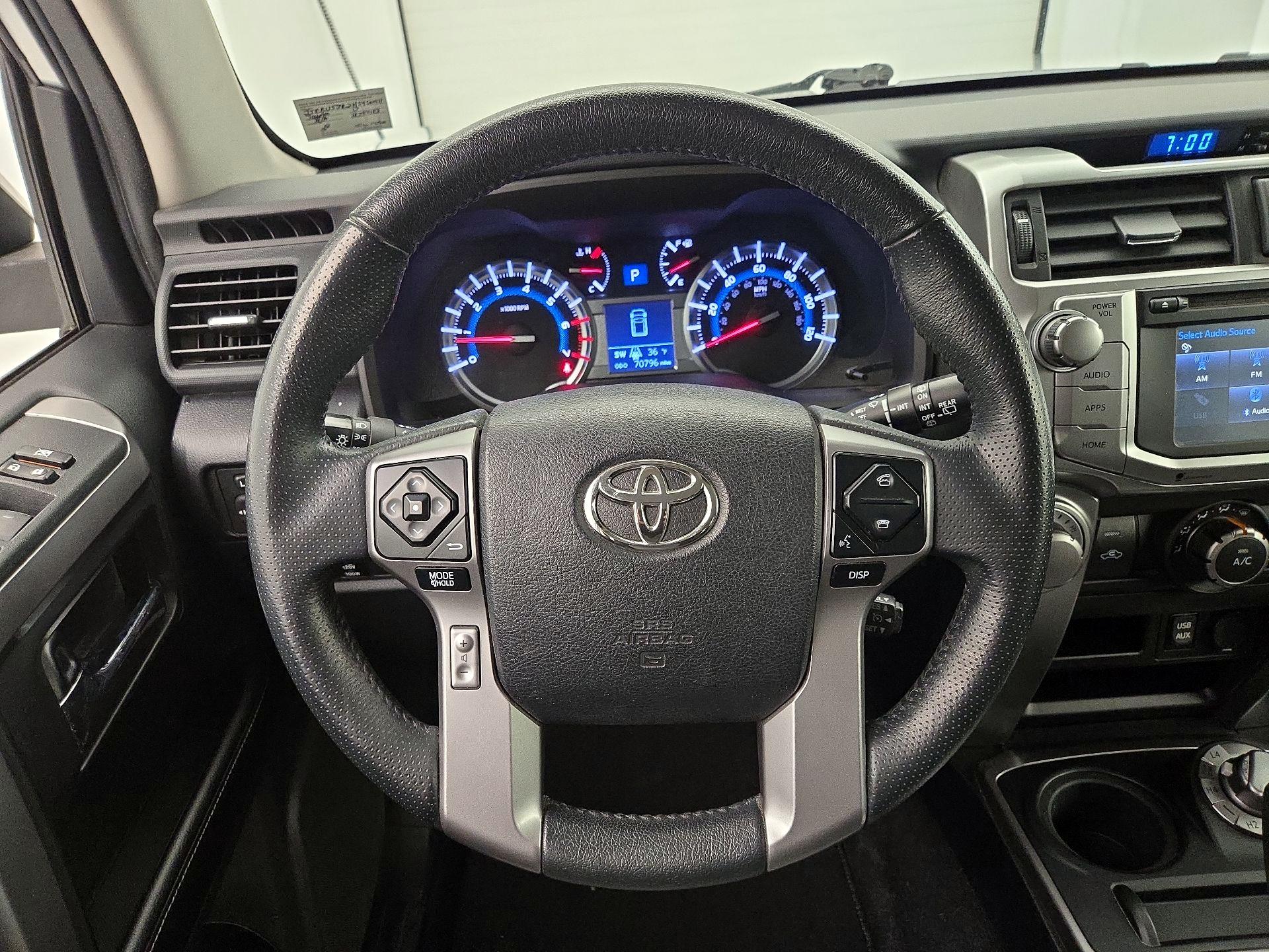 Thumbnail: 2017 Toyota 4Runner - 10