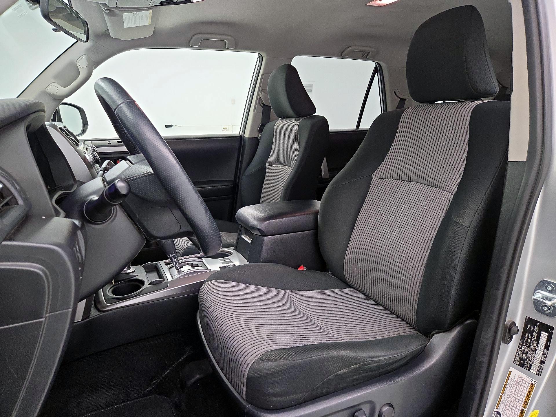 Thumbnail: 2017 Toyota 4Runner - 11