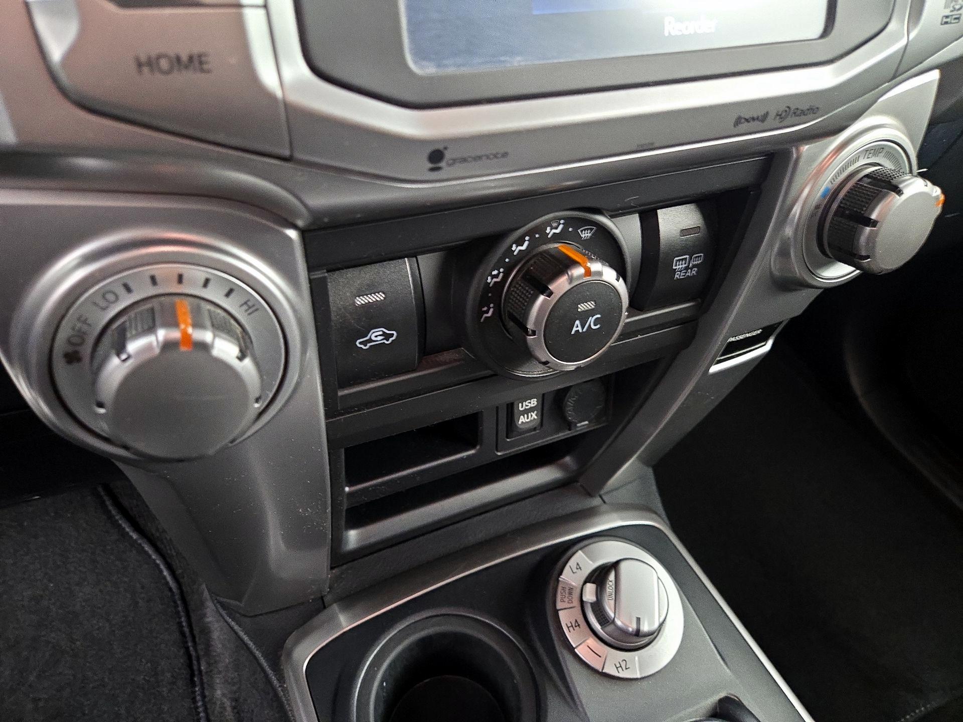 Thumbnail: 2017 Toyota 4Runner - 16