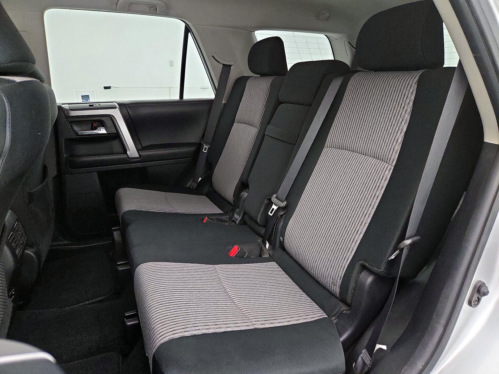 Thumbnail: 2017 Toyota 4Runner - 19