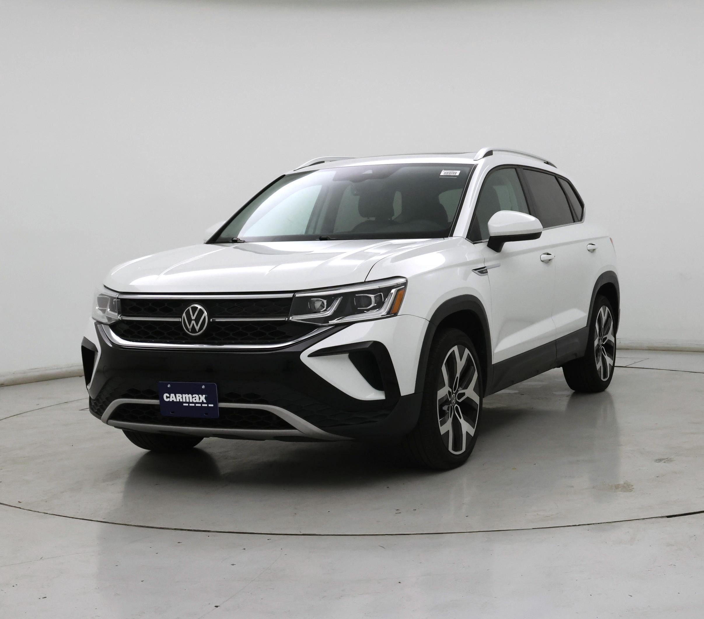 Thumbnail: 2022 Volkswagen Taos - 4