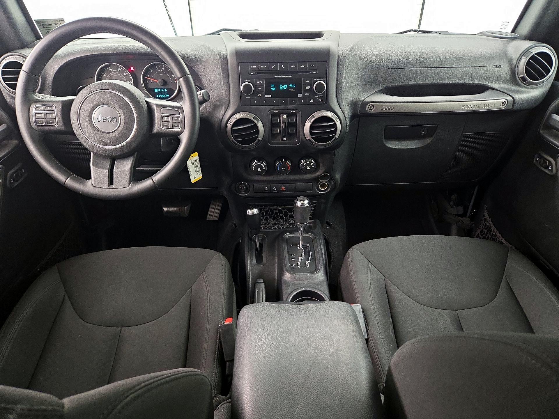 Thumbnail: 2016 Jeep Wrangler - 9