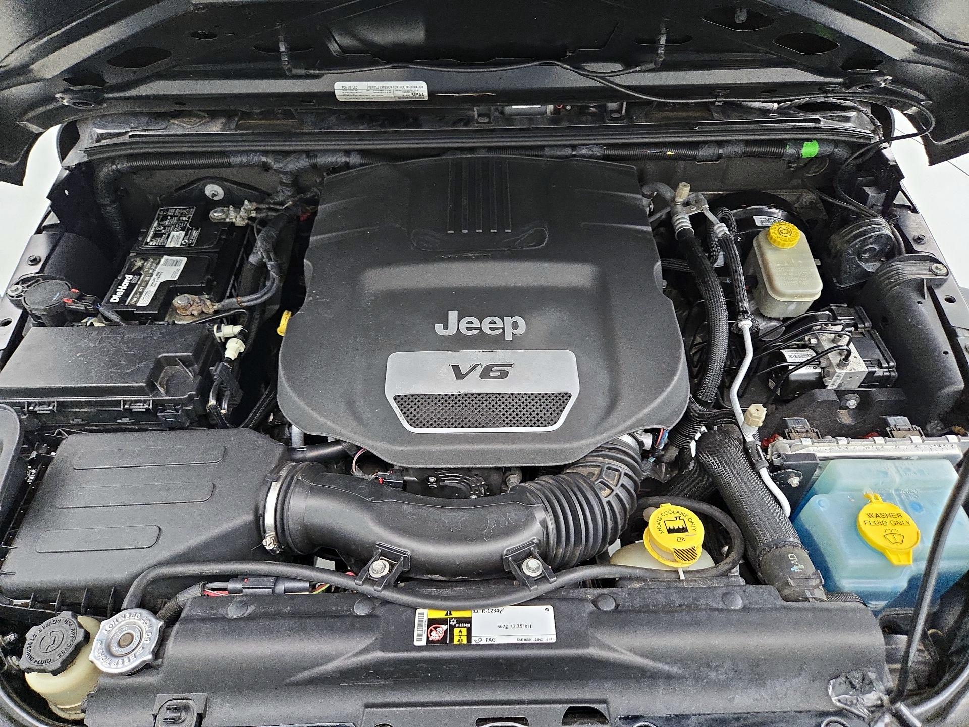 Thumbnail: 2016 Jeep Wrangler - 20