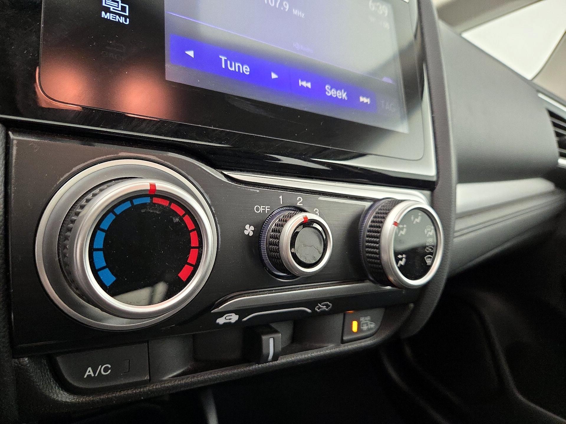 Thumbnail: 2015 Honda Fit - 17