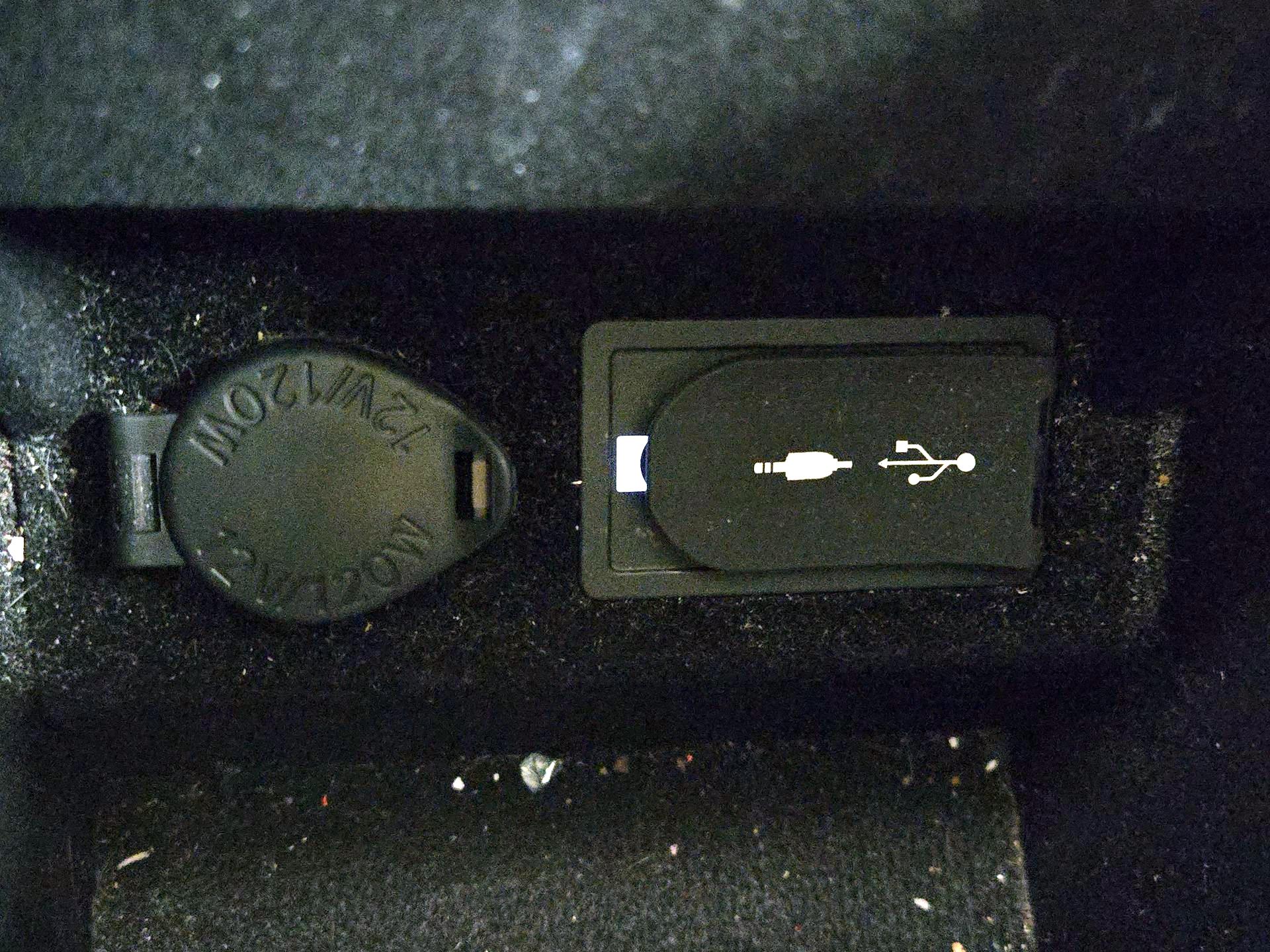 Thumbnail: 2018 Lexus ES - 19