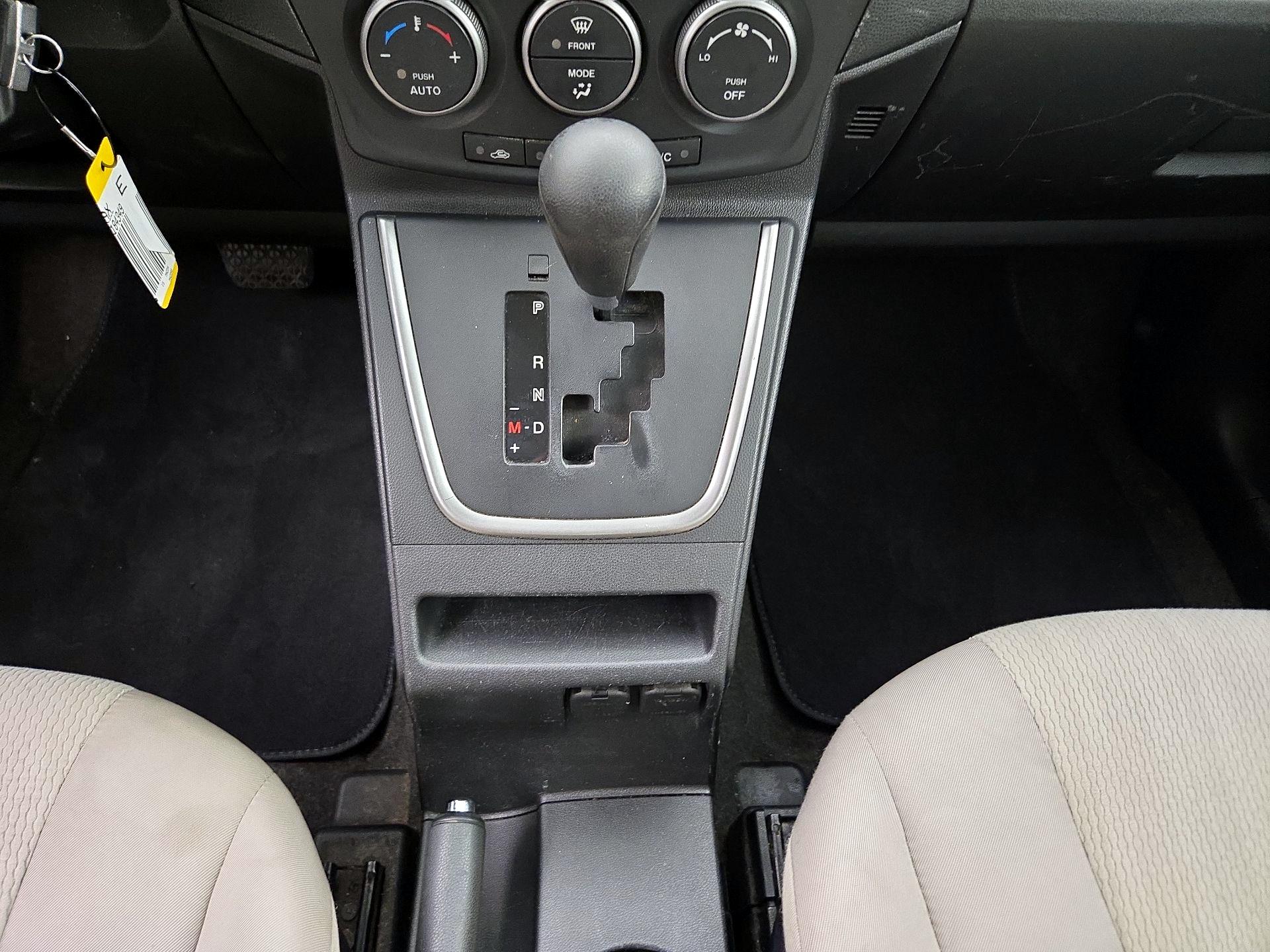 Thumbnail: 2015 Mazda Mazda5 - 16