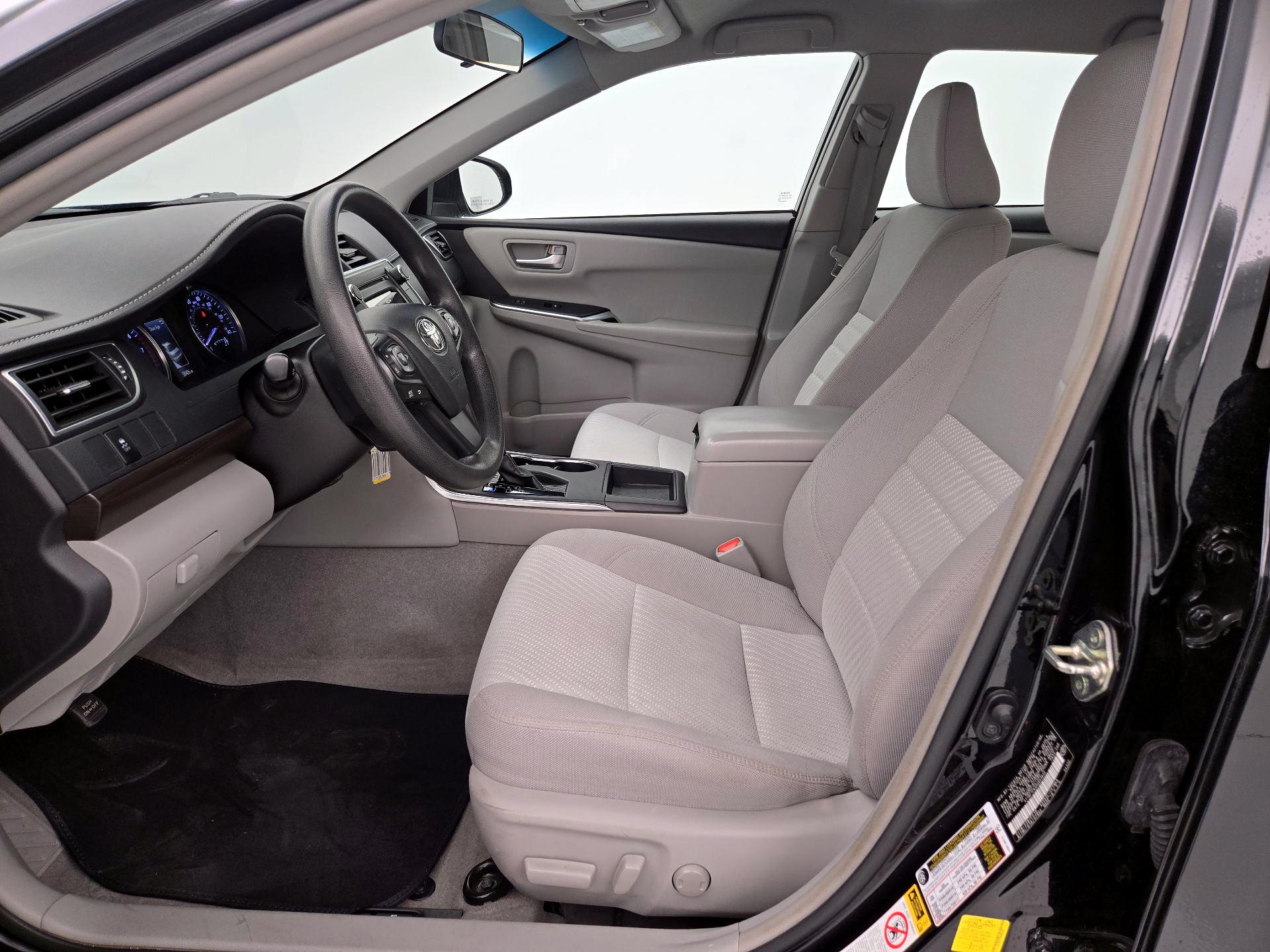 Thumbnail: 2017 Toyota Camry - 11