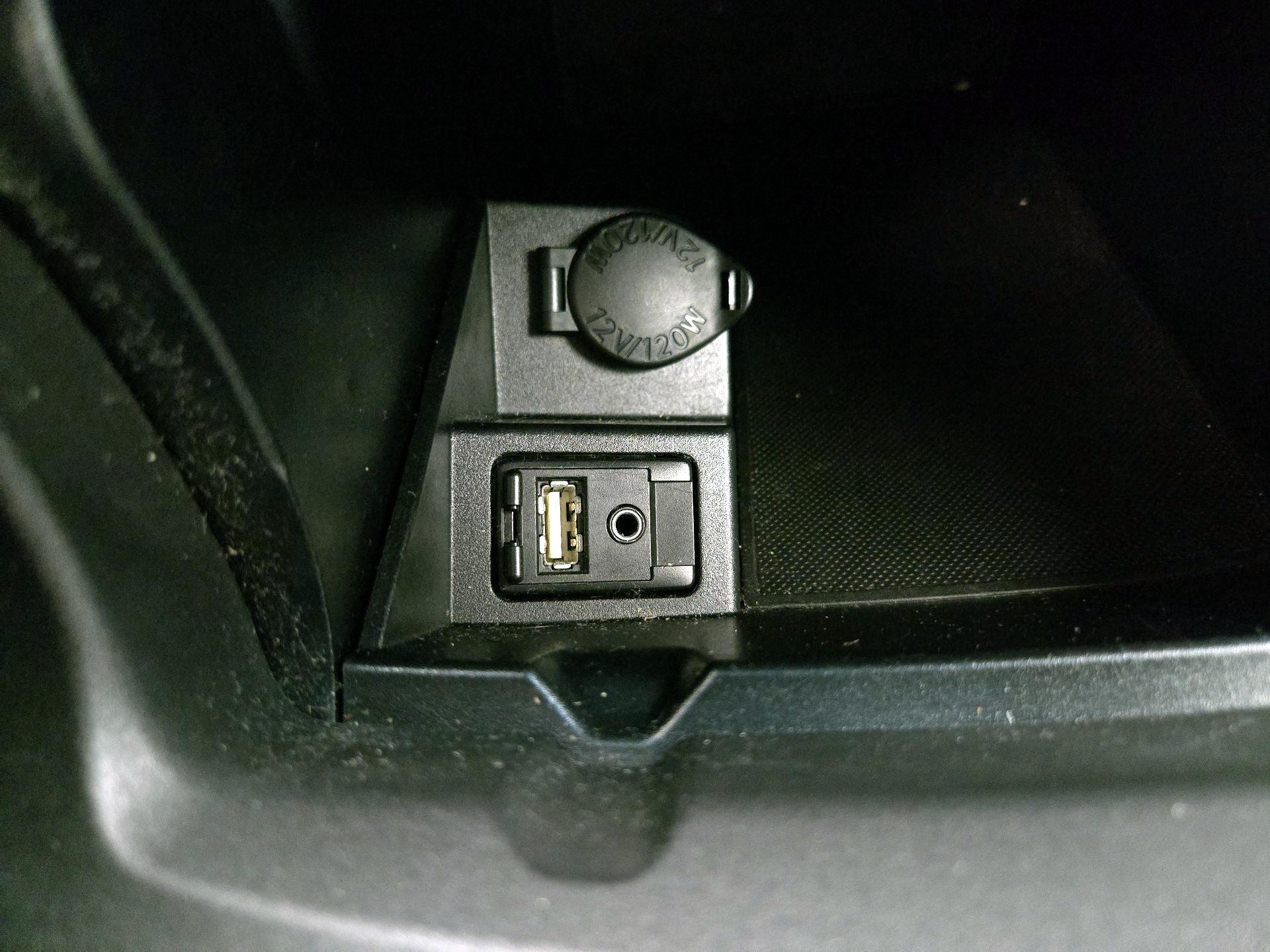 Thumbnail: 2017 Toyota Camry - 18