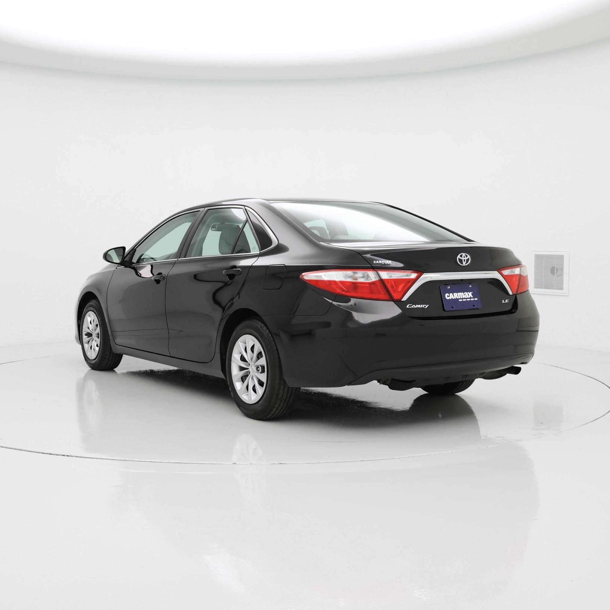 Thumbnail: 2017 Toyota Camry - 2