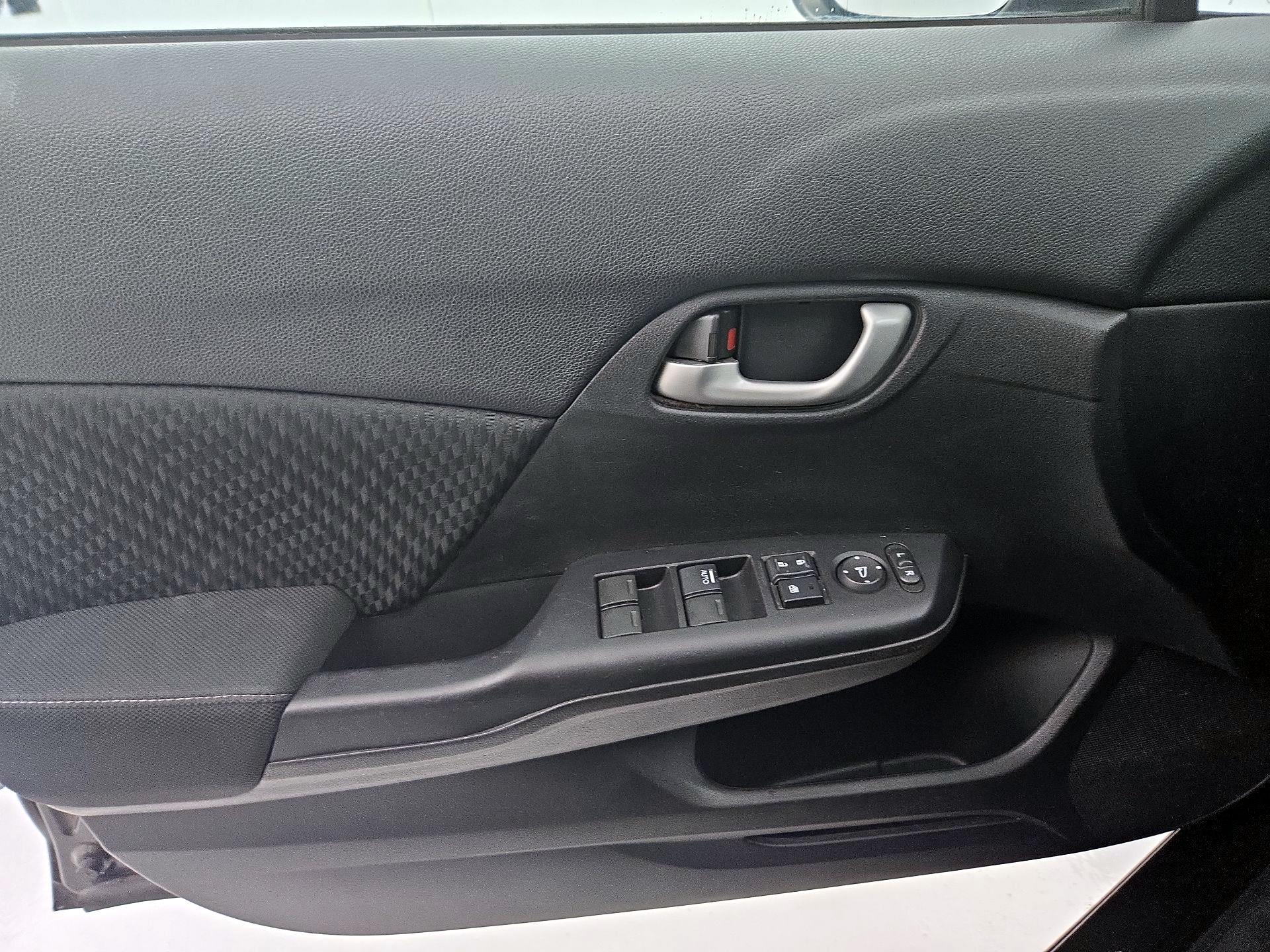 Thumbnail: 2014 Honda Civic - 12