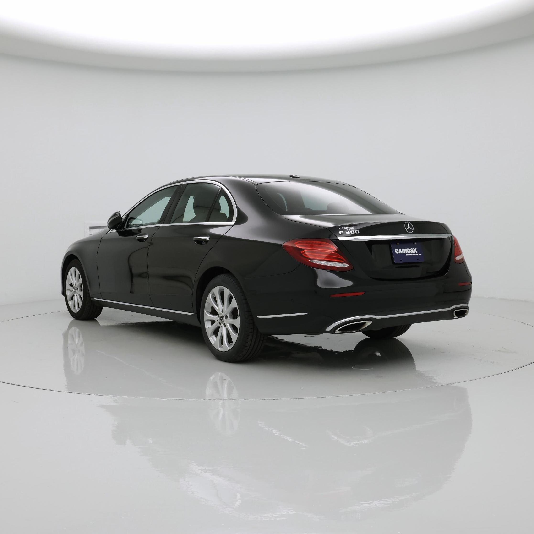 Thumbnail: 2018 Mercedes-Benz E-Class - 2