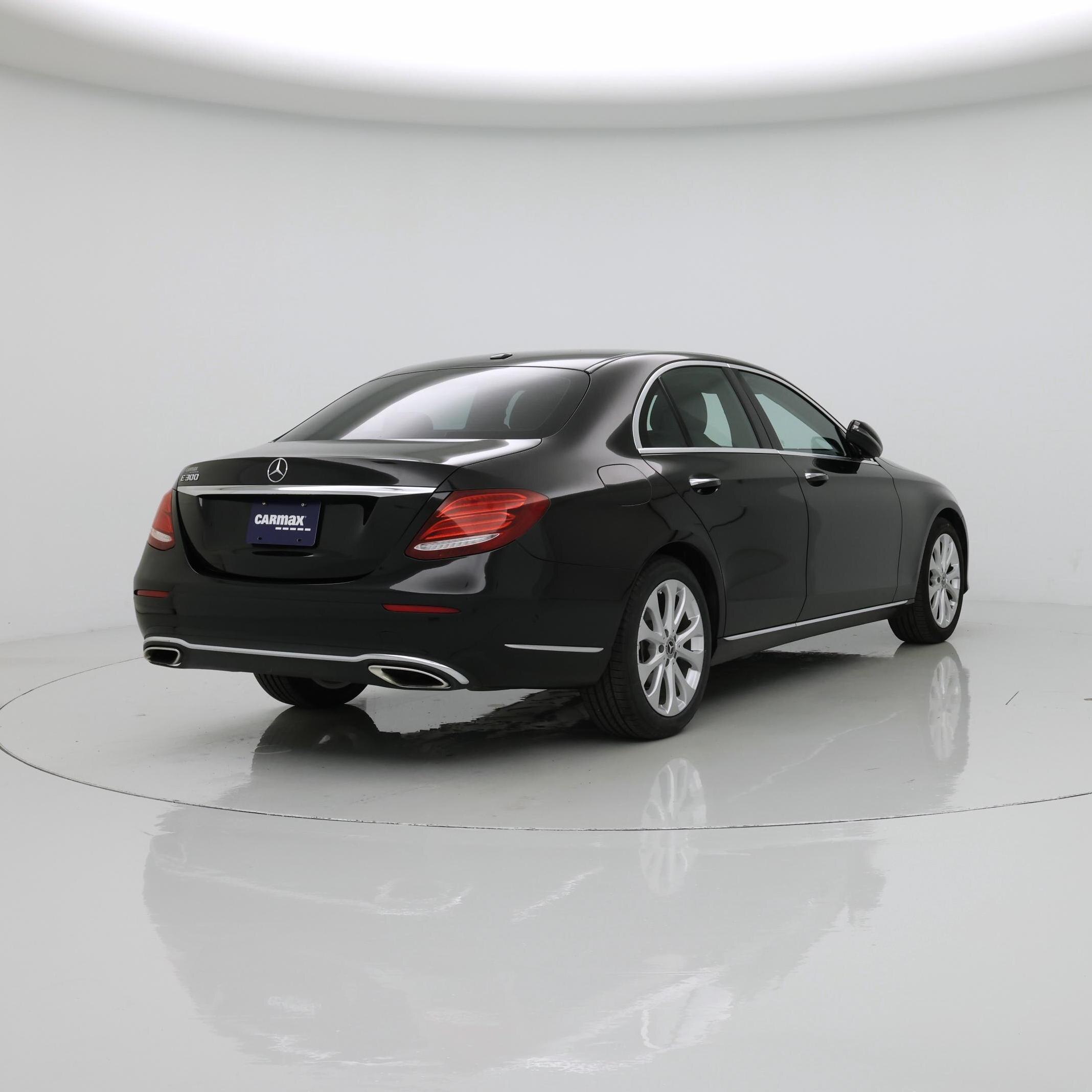 Thumbnail: 2018 Mercedes-Benz E-Class - 8