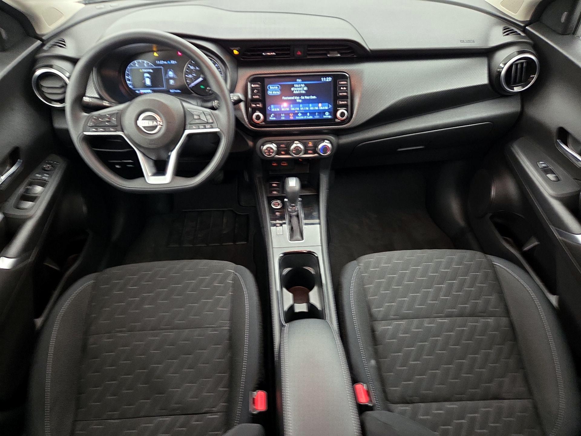 Thumbnail: 2023 Nissan Kicks - 9