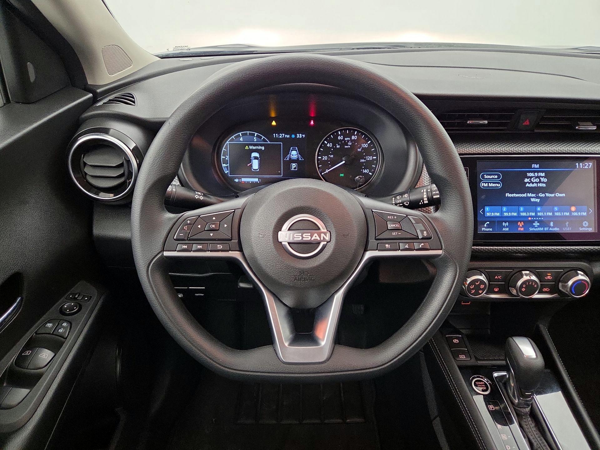 Thumbnail: 2023 Nissan Kicks - 10