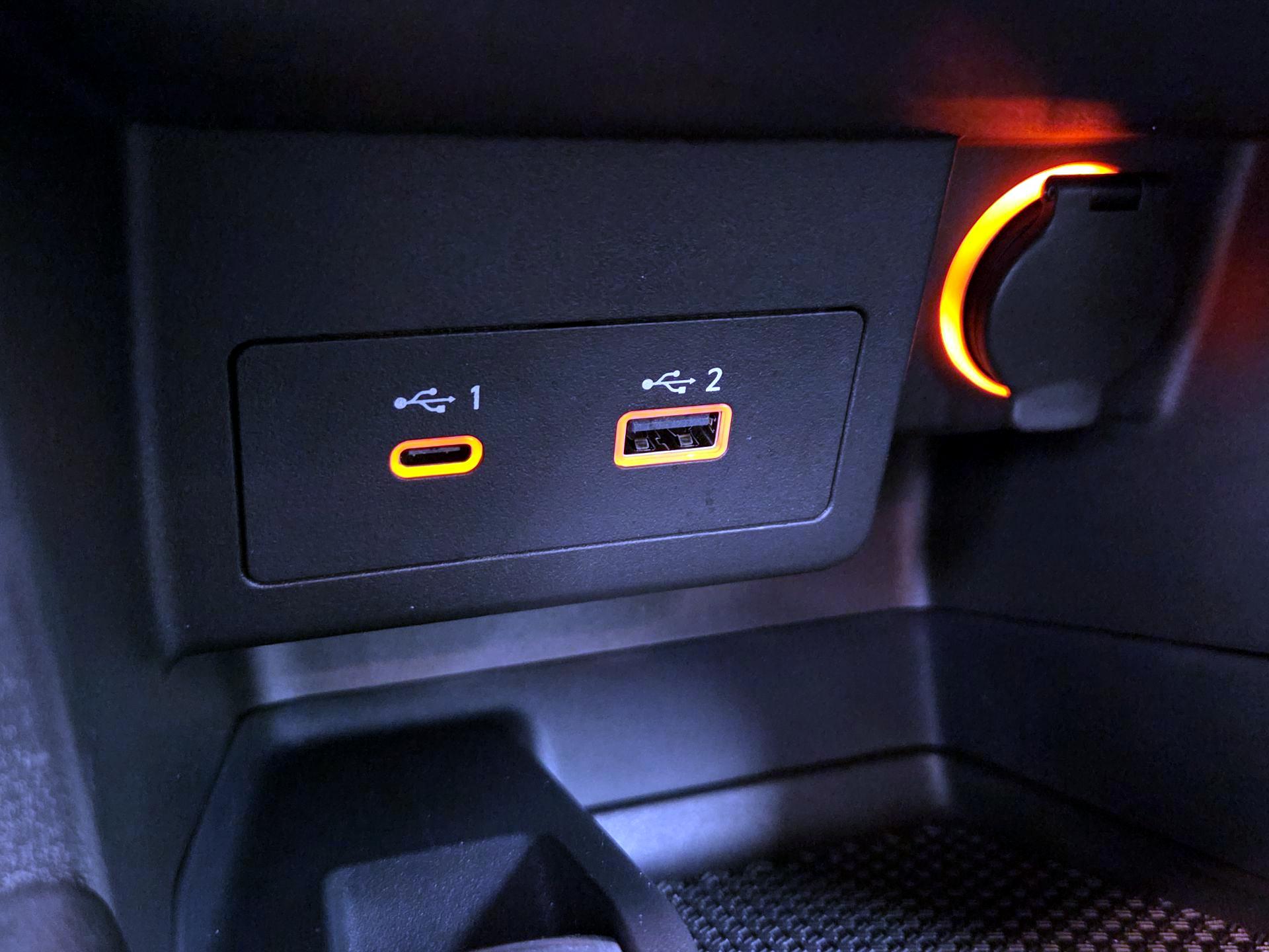 Thumbnail: 2023 Nissan Kicks - 17