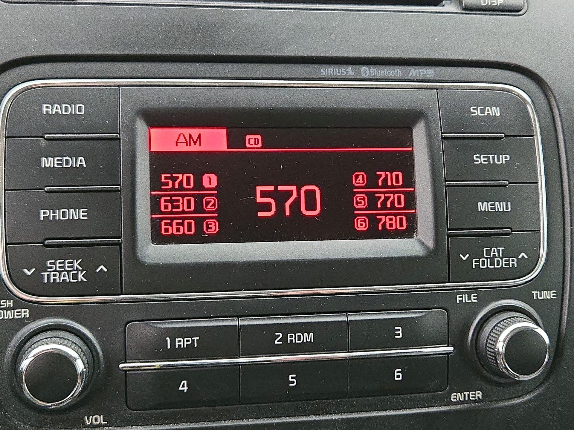 Thumbnail: 2015 Kia Forte - 14