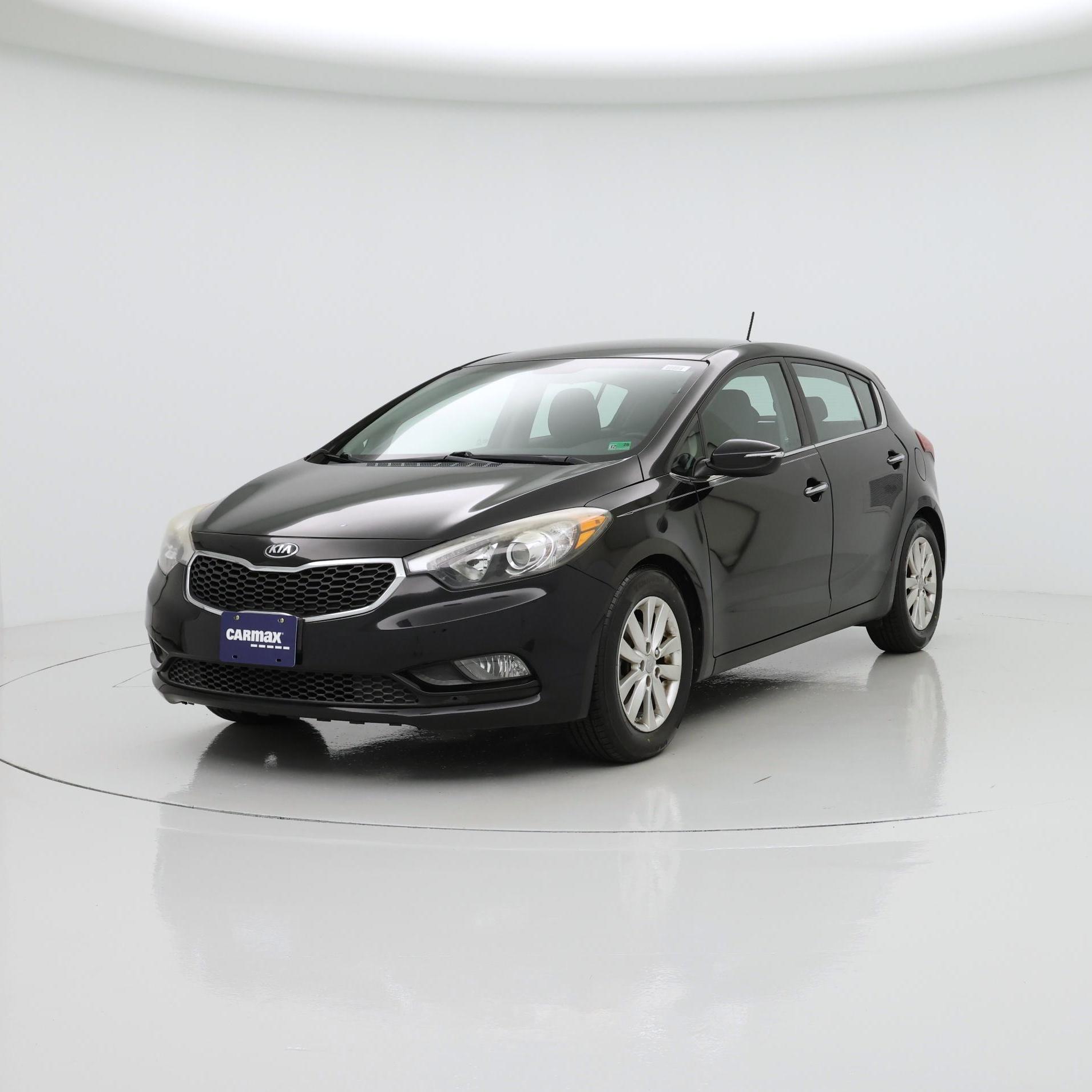 Thumbnail: 2015 Kia Forte - 4