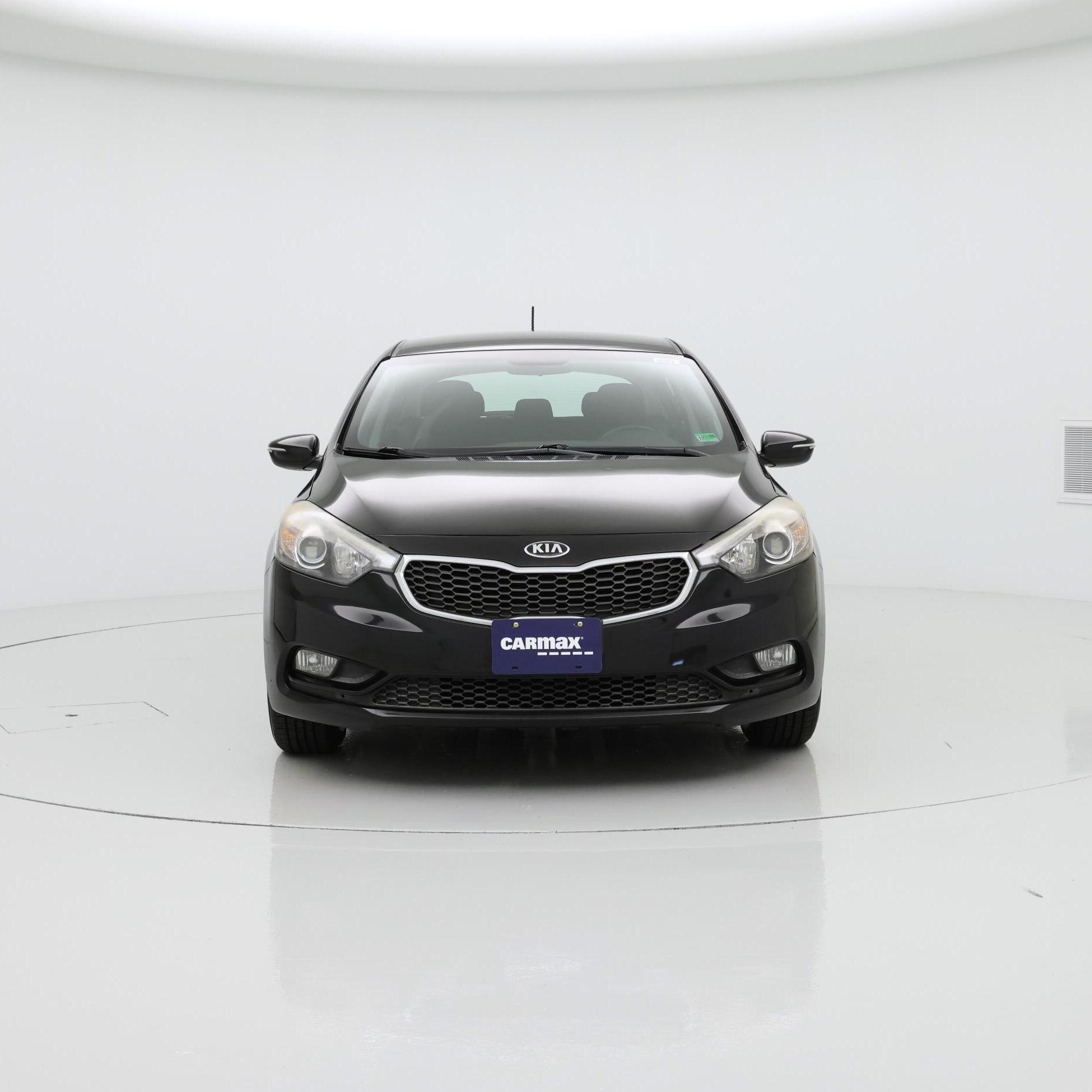 Thumbnail: 2015 Kia Forte - 5