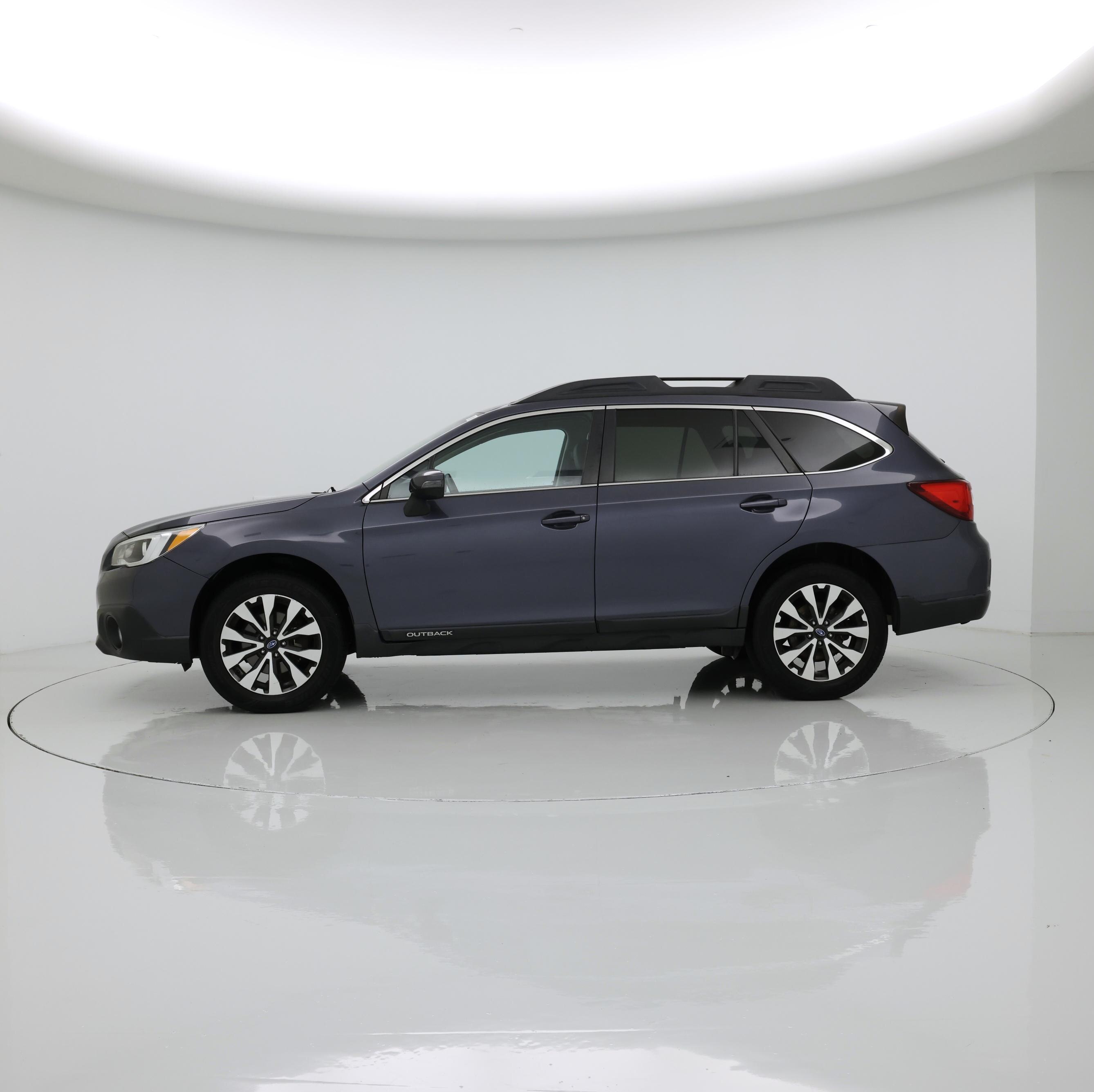 Thumbnail: 2016 Subaru Outback - 3