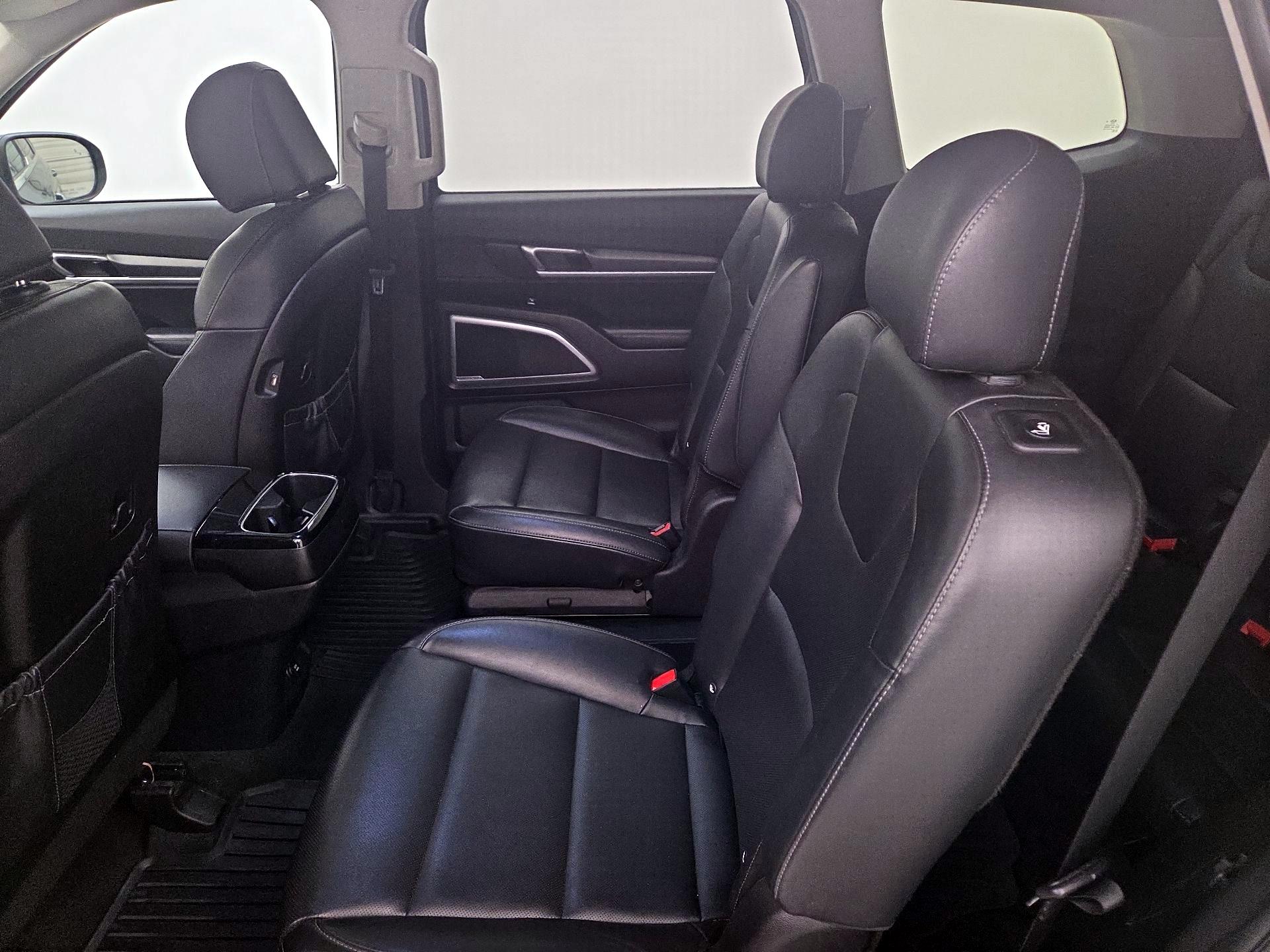 Thumbnail: 2021 Kia Telluride - 20