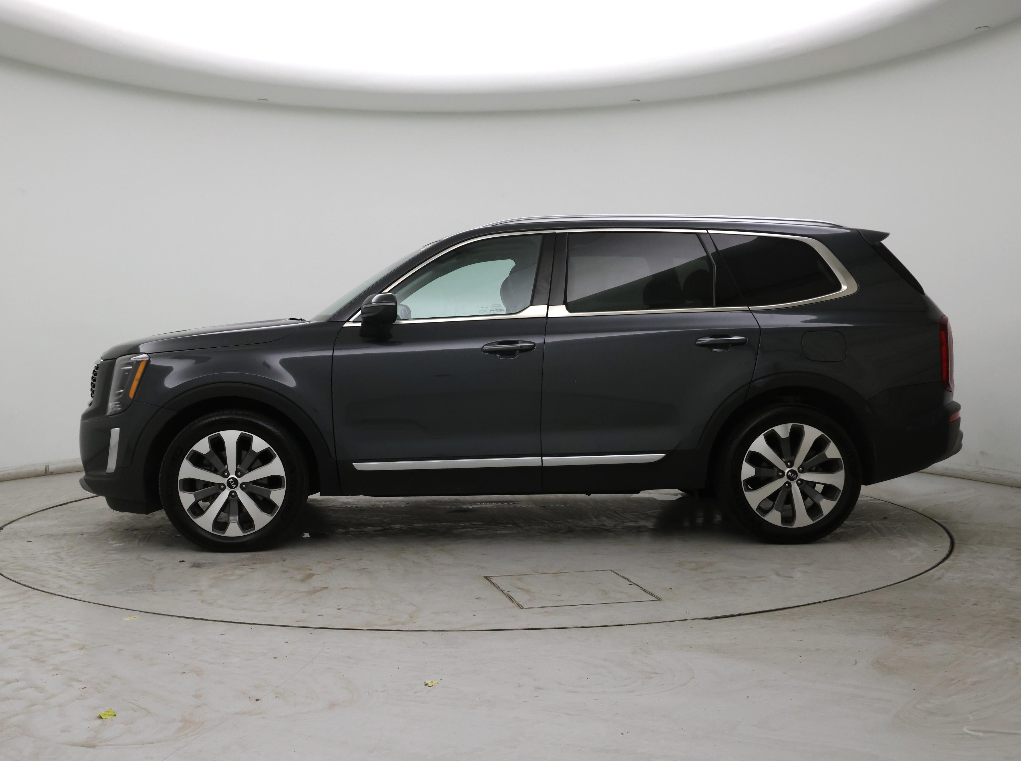 Thumbnail: 2021 Kia Telluride - 3