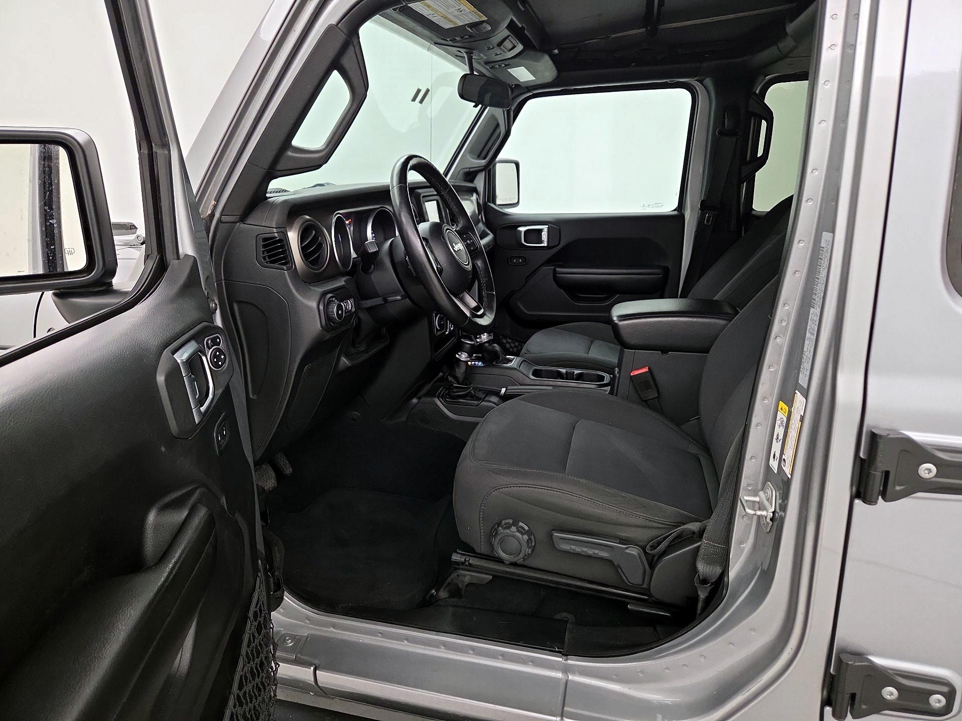 Thumbnail: 2018 Jeep Wrangler - 11