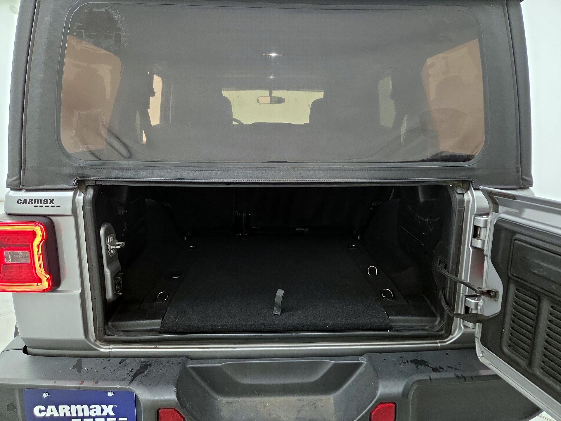 Thumbnail: 2018 Jeep Wrangler - 20