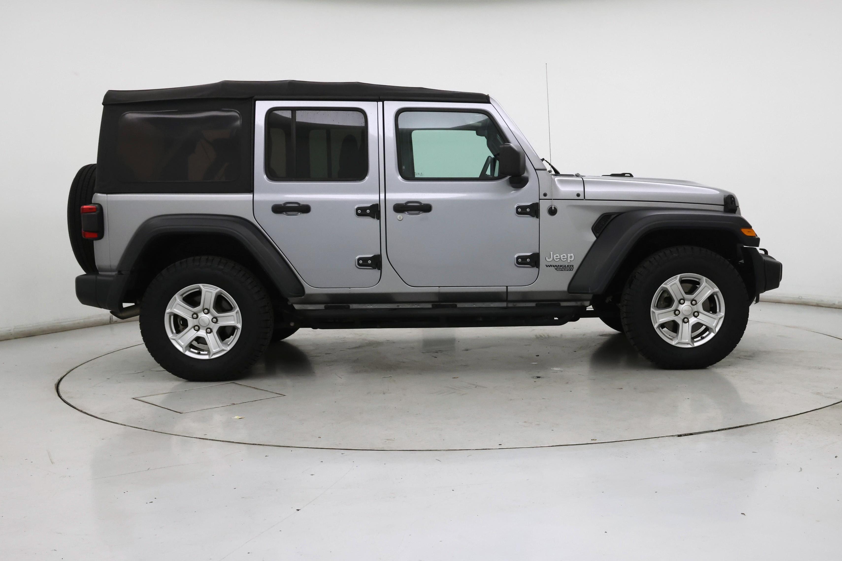 Thumbnail: 2018 Jeep Wrangler - 7