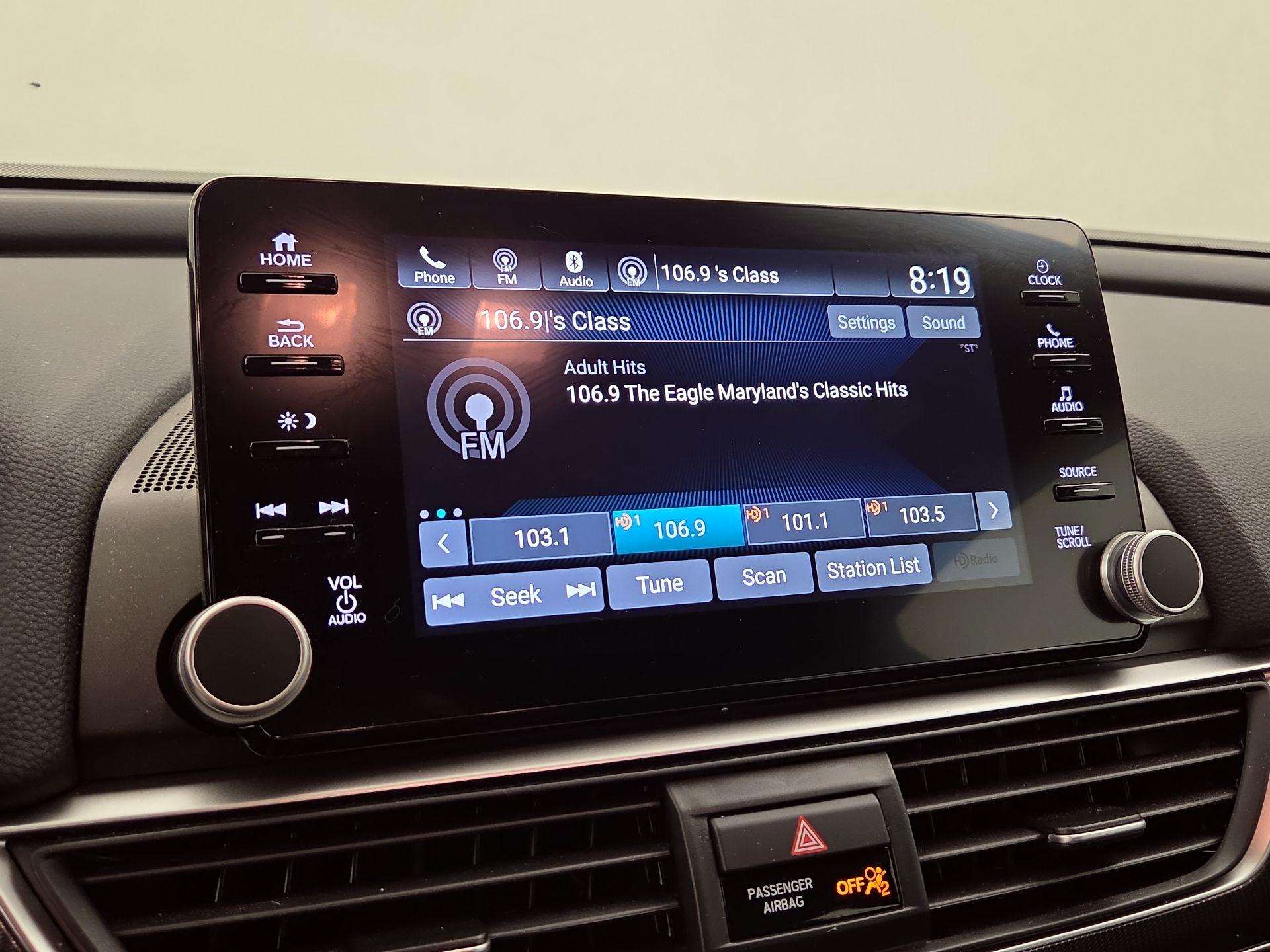 Thumbnail: 2019 Honda Accord - 15