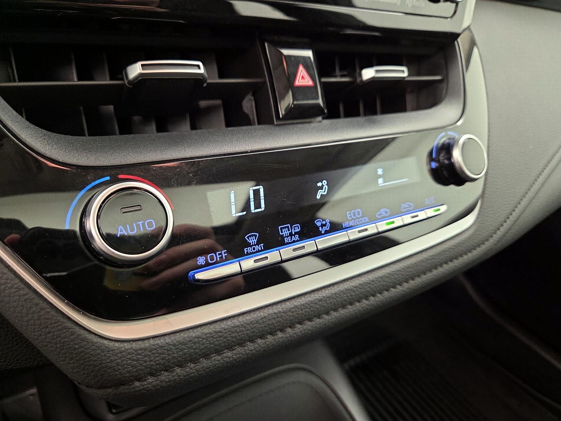 Thumbnail: 2020 Toyota Corolla - 17