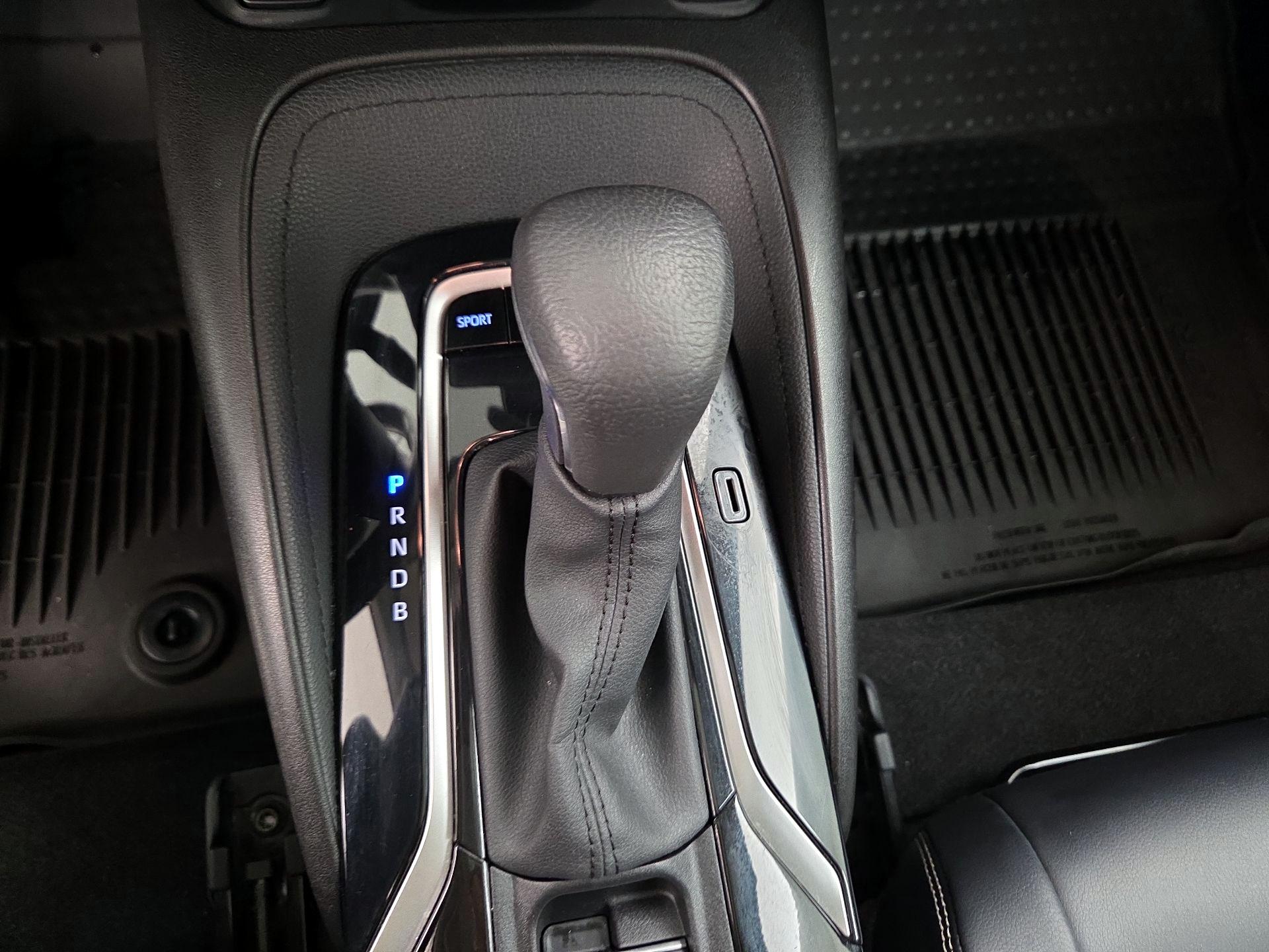 Thumbnail: 2020 Toyota Corolla - 18