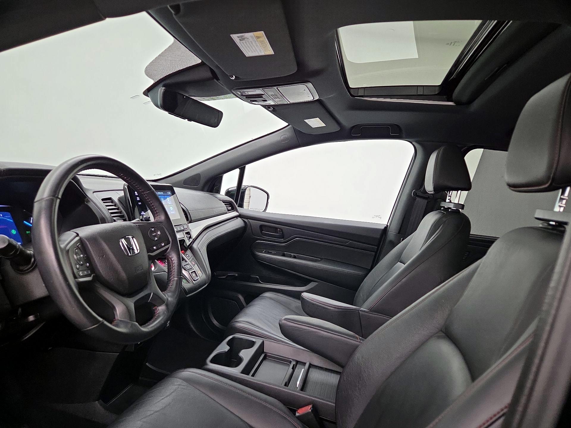 Thumbnail: 2023 Honda Odyssey - 11