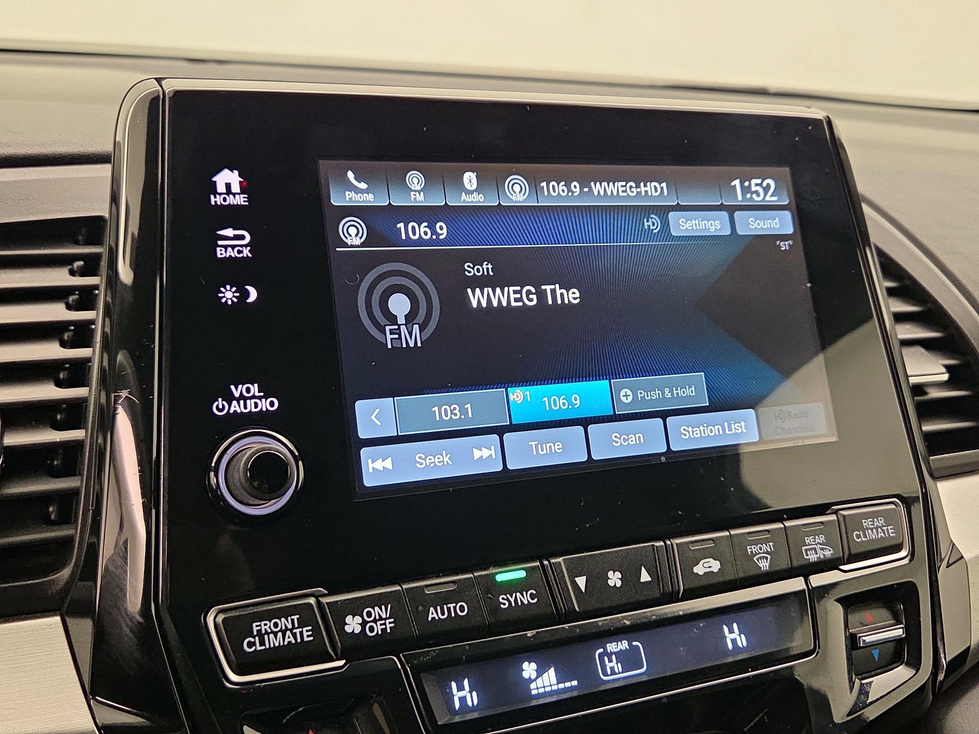 Thumbnail: 2023 Honda Odyssey - 15