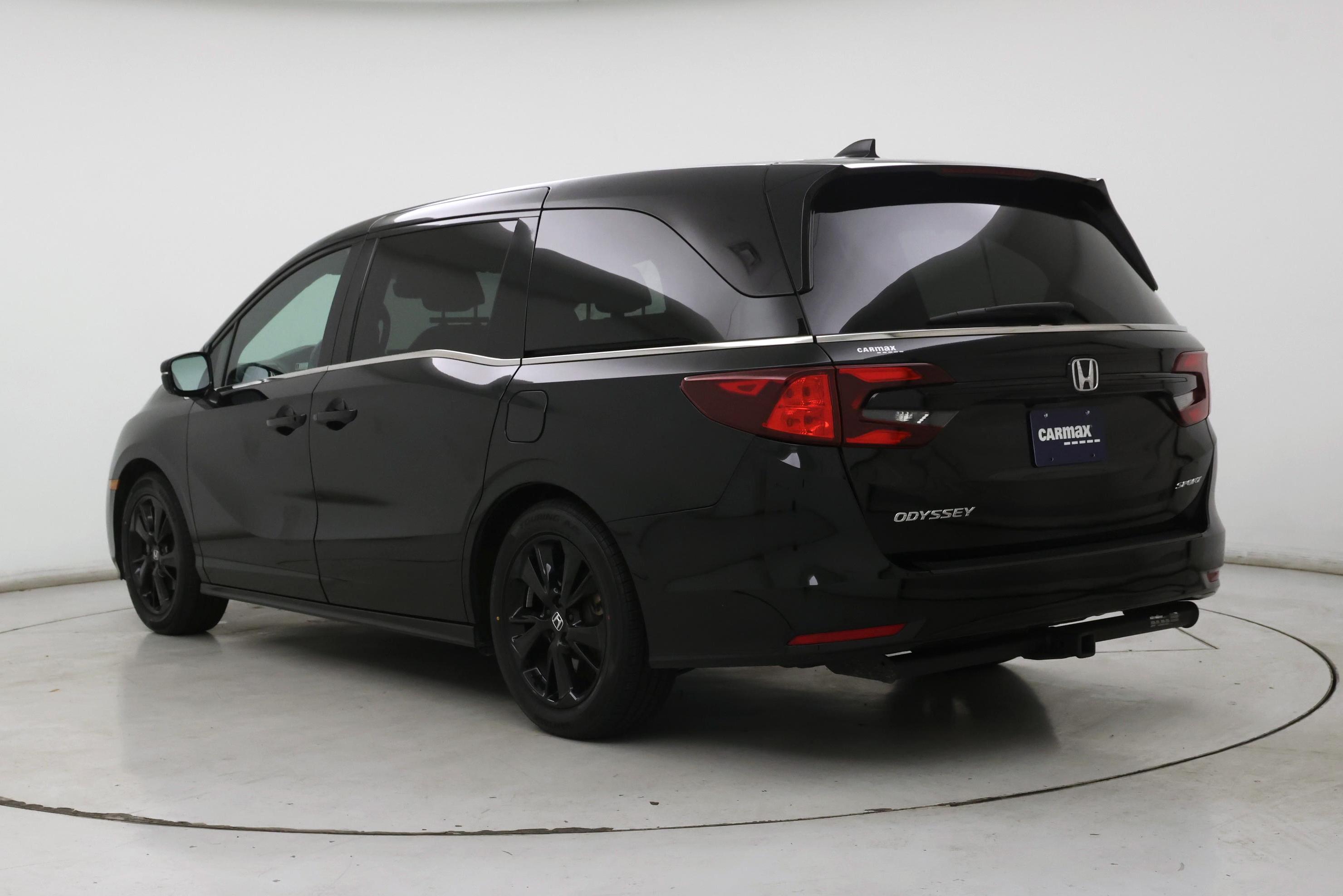 Thumbnail: 2023 Honda Odyssey - 2